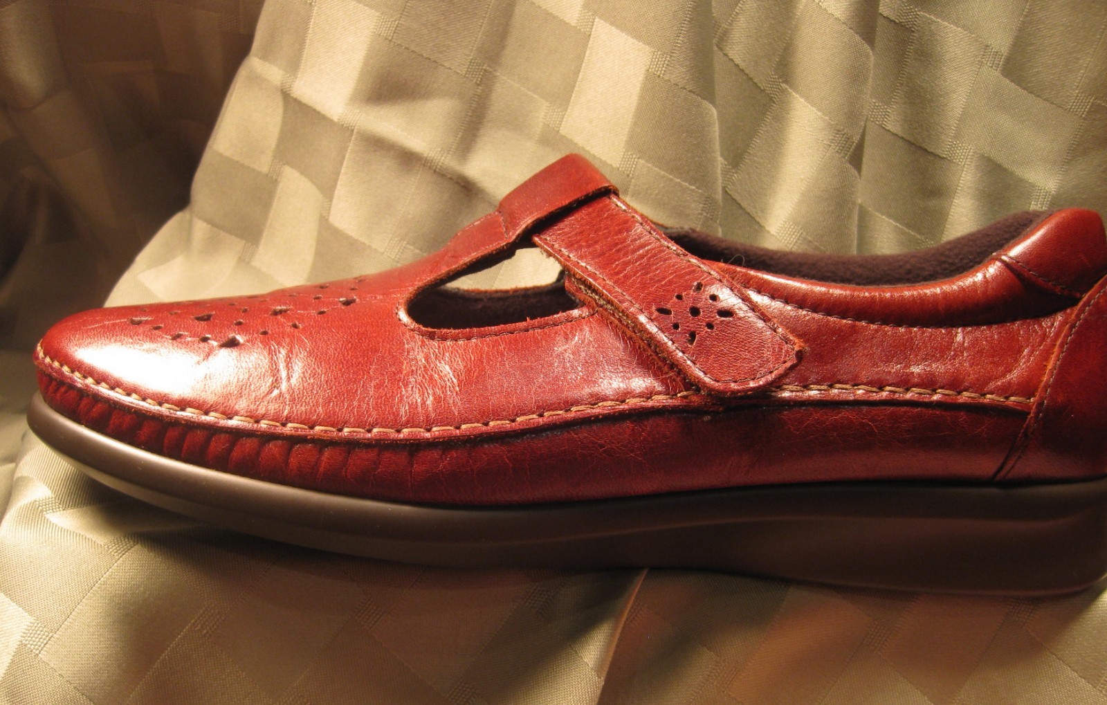 SAS Shoes Women Sz 11.5 N Roamer – Willow, light walnut brown, adjustable strap