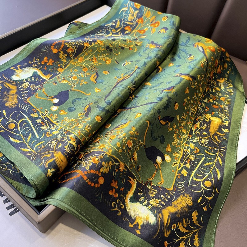 100% Mulberry Silk 27″ Square Scarf Women Neckerchief Wrap Flower Birds Pattern