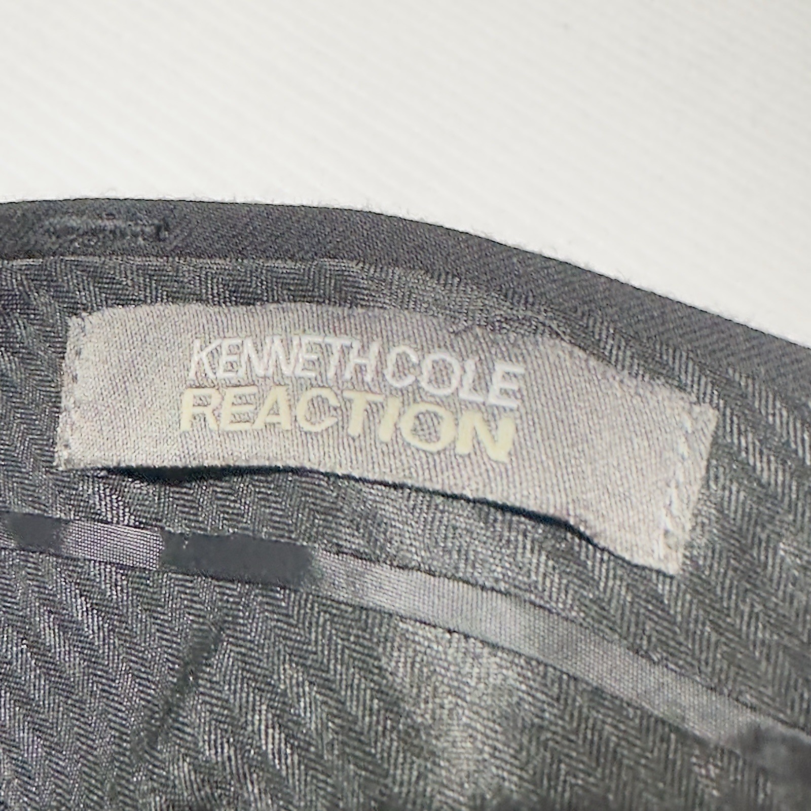 Kenneth Cole Reaction Men’s Dress Pants Size 40×30 W40 L30 Black WPL 386 NWT