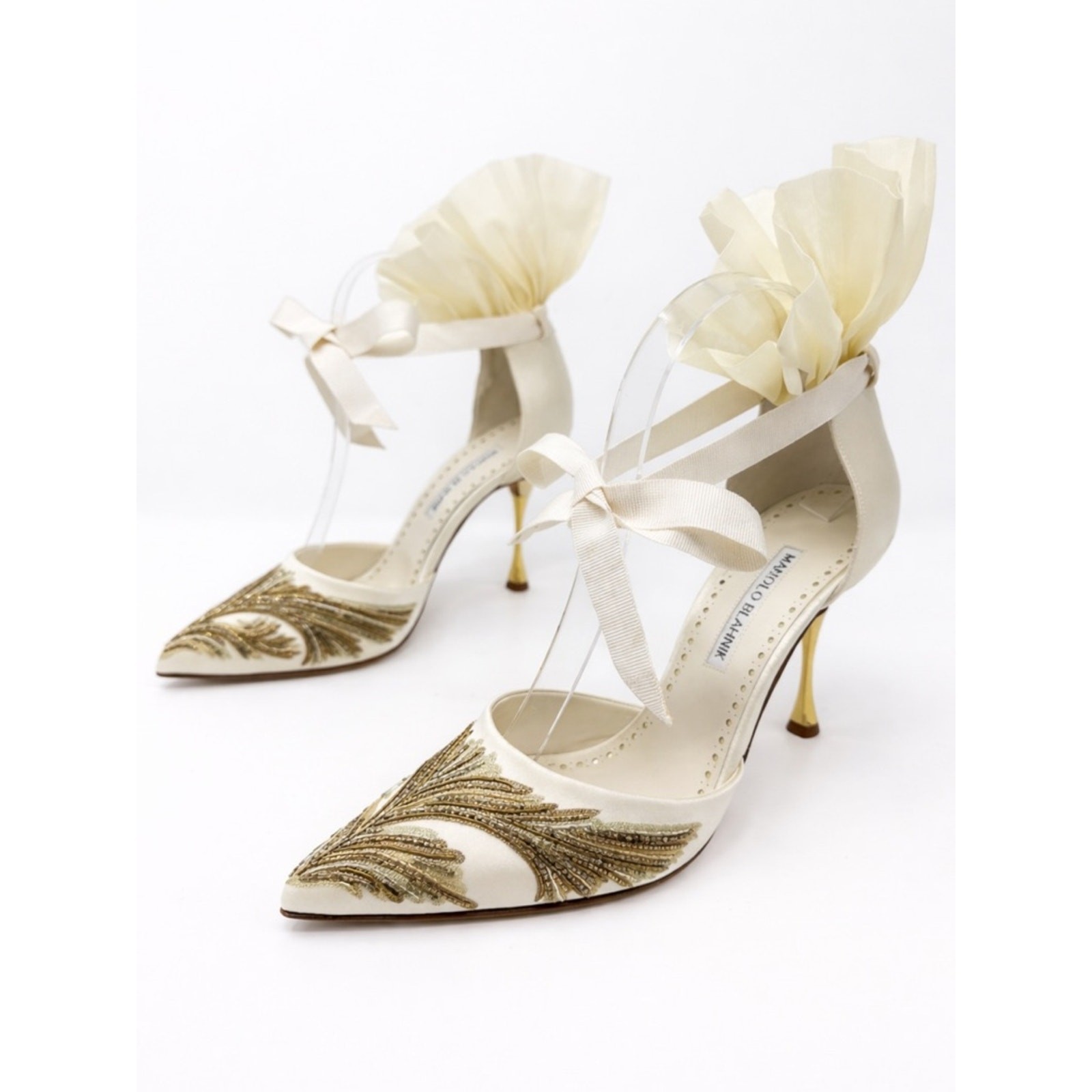 Manolo Blahnik Catrouxi Beaded Satin Heels Womens Size EU 38.5
