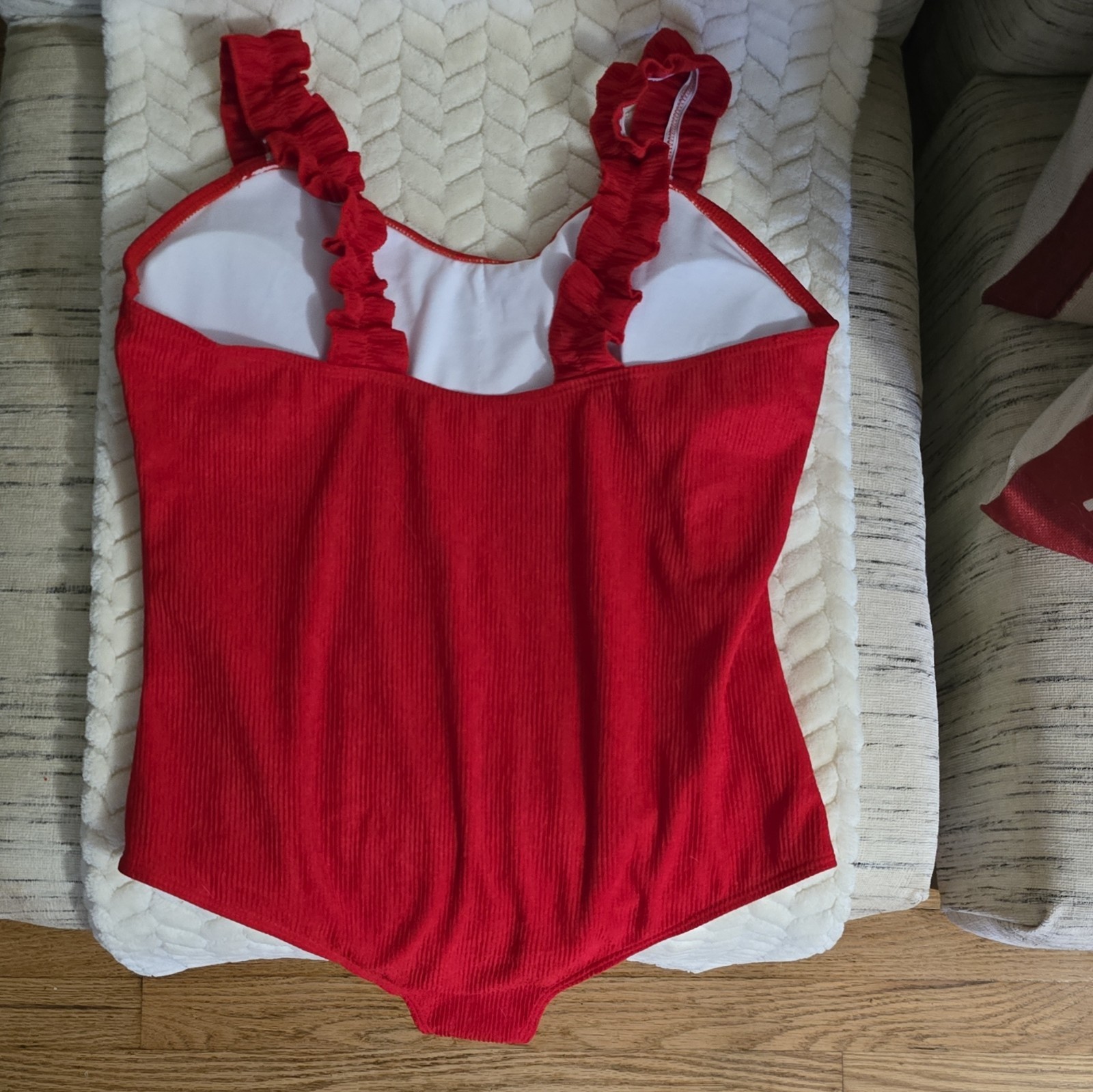 Women’s Solid Red Ribbed Ruffle Strap One-Piece Swimsuit Lined Stretch XL