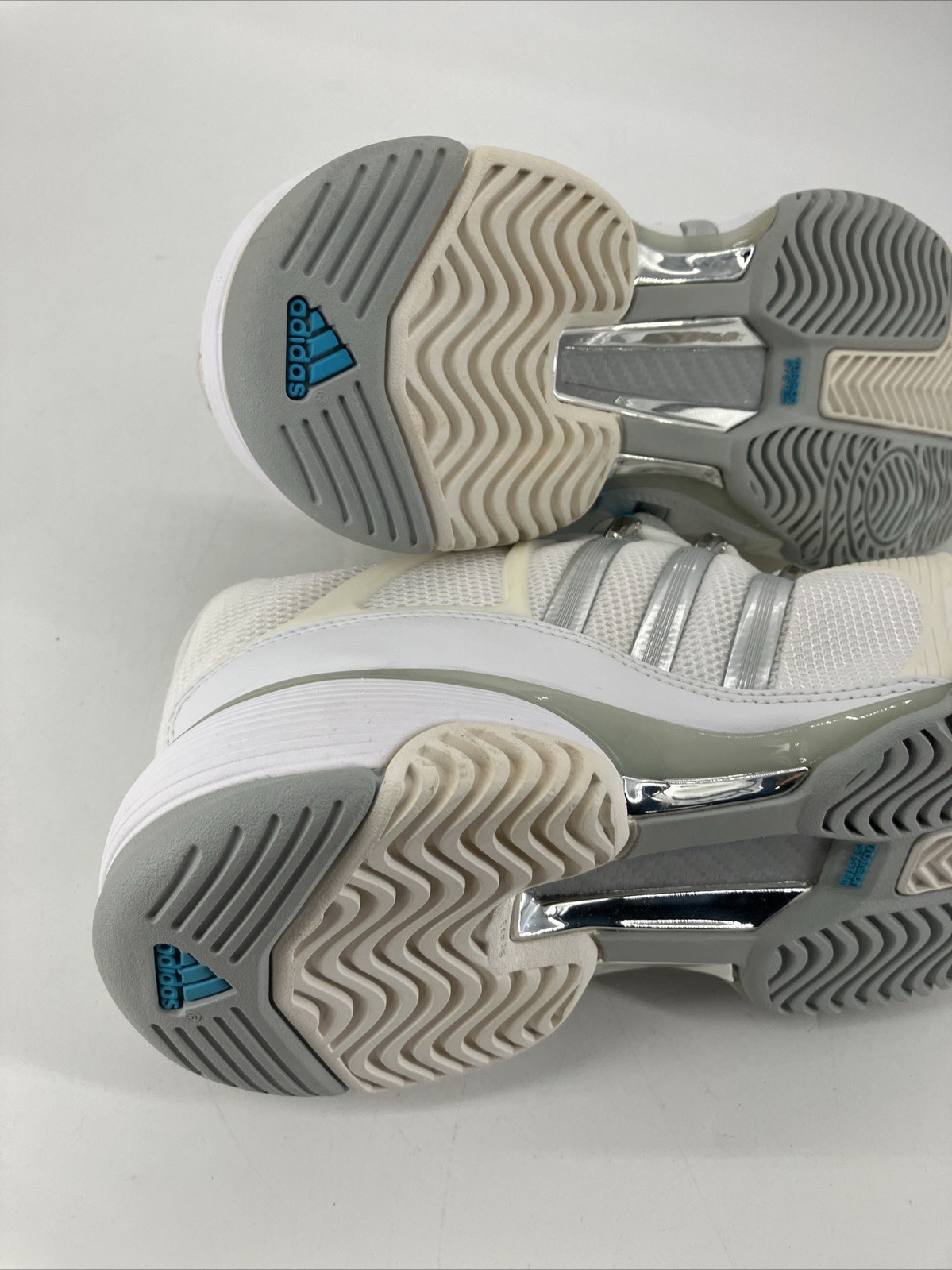 Womens Size 9.5 Adidas Barricade V Classic Tennis Shoes White Blue Ships Fast