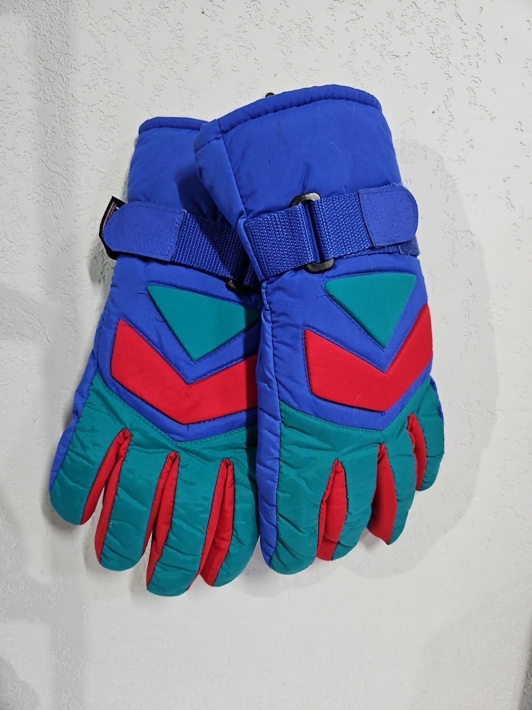 Vintage NOS Sports Afeild Size XL 3M Thinsulate Gloves For Outdoors COLORFUL!