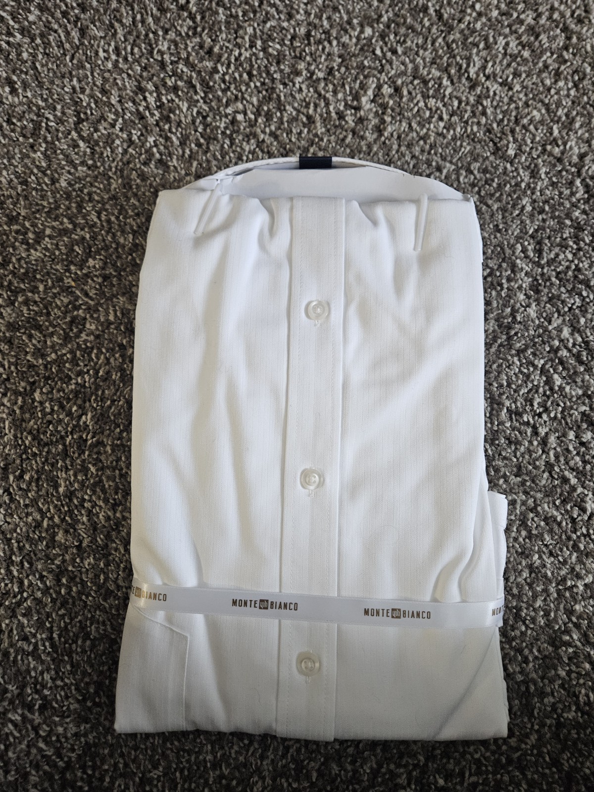 NWT Monte Bianco Regular Fit White Dress Shirt 16.5/44