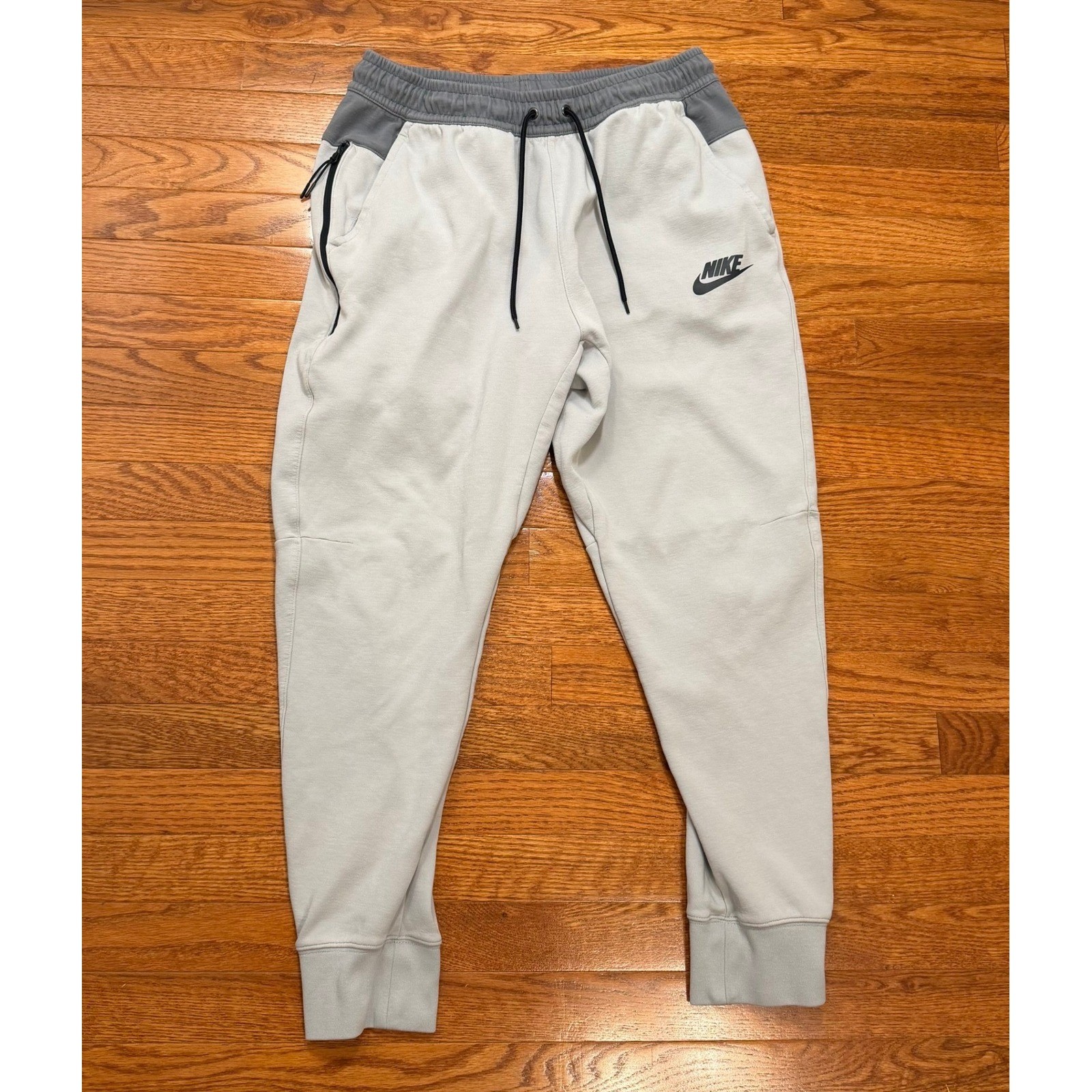 Nike Tech Fleece Joggers Sweatpants Mens Large 26″ Light Gray DD5293-077 Gym