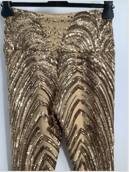 Nicolas Mendoza Women’s Gold Sequin Pants / Backless Top 2 Piece Set Size NA