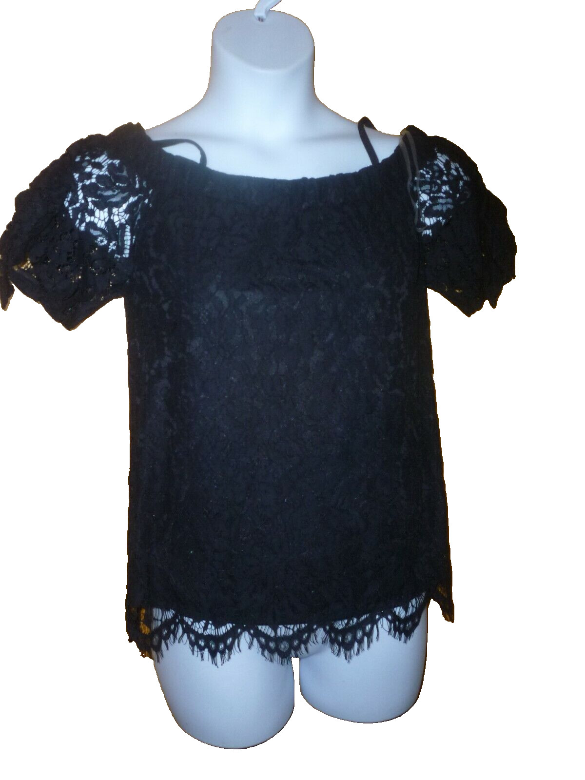 Junior’s New Medium 7/9 Black Lace Off the Shoulder Top Knit