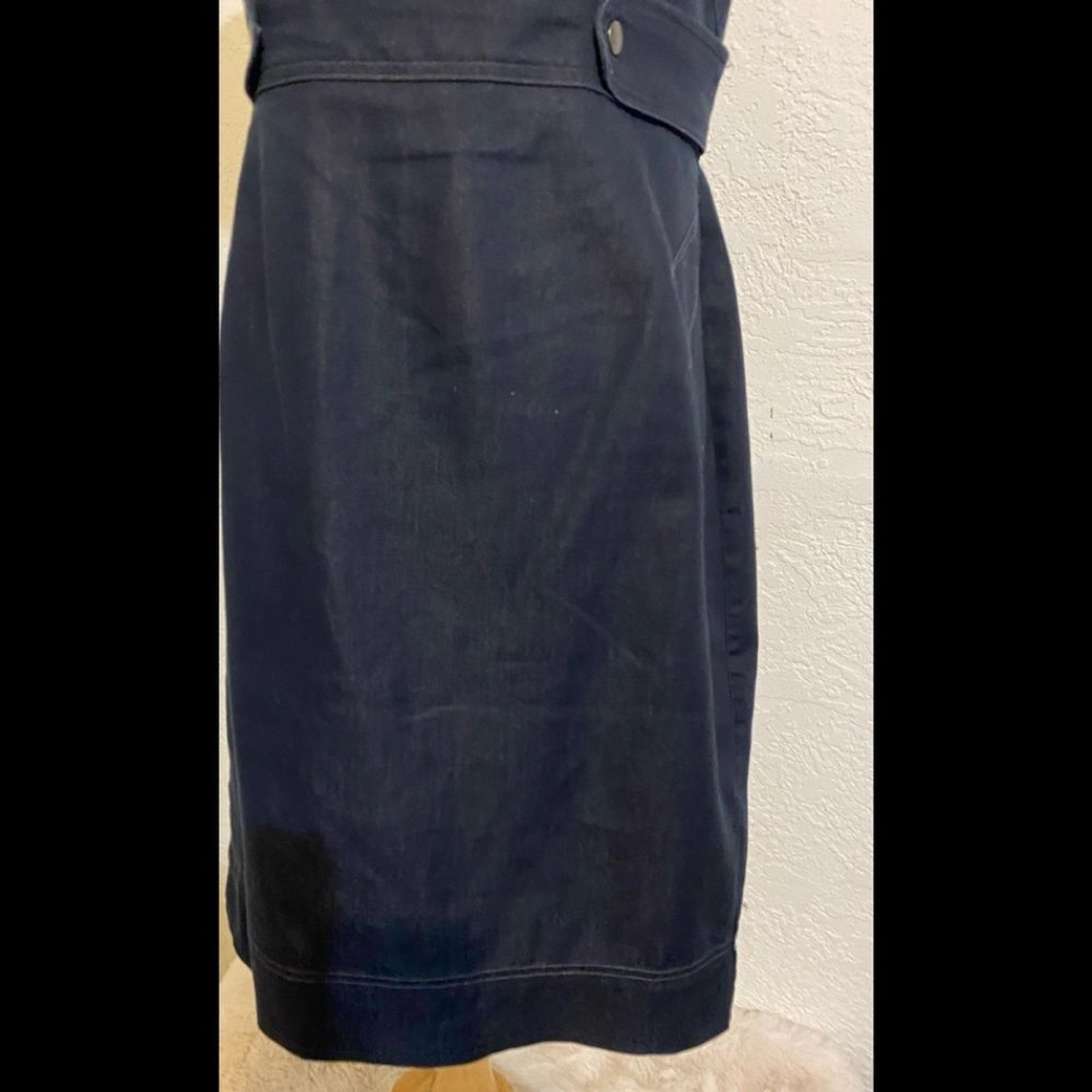 London Times Form fitting jean dress