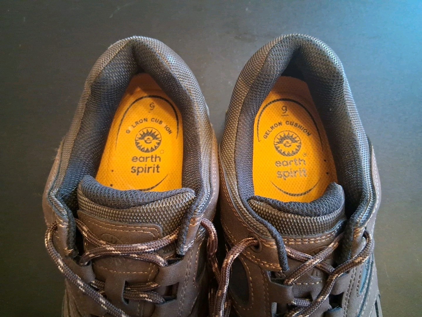 Earth Spirit Cold Creek Rugged Gelron Cushion Arch Support Men’s Shoe Size 9
