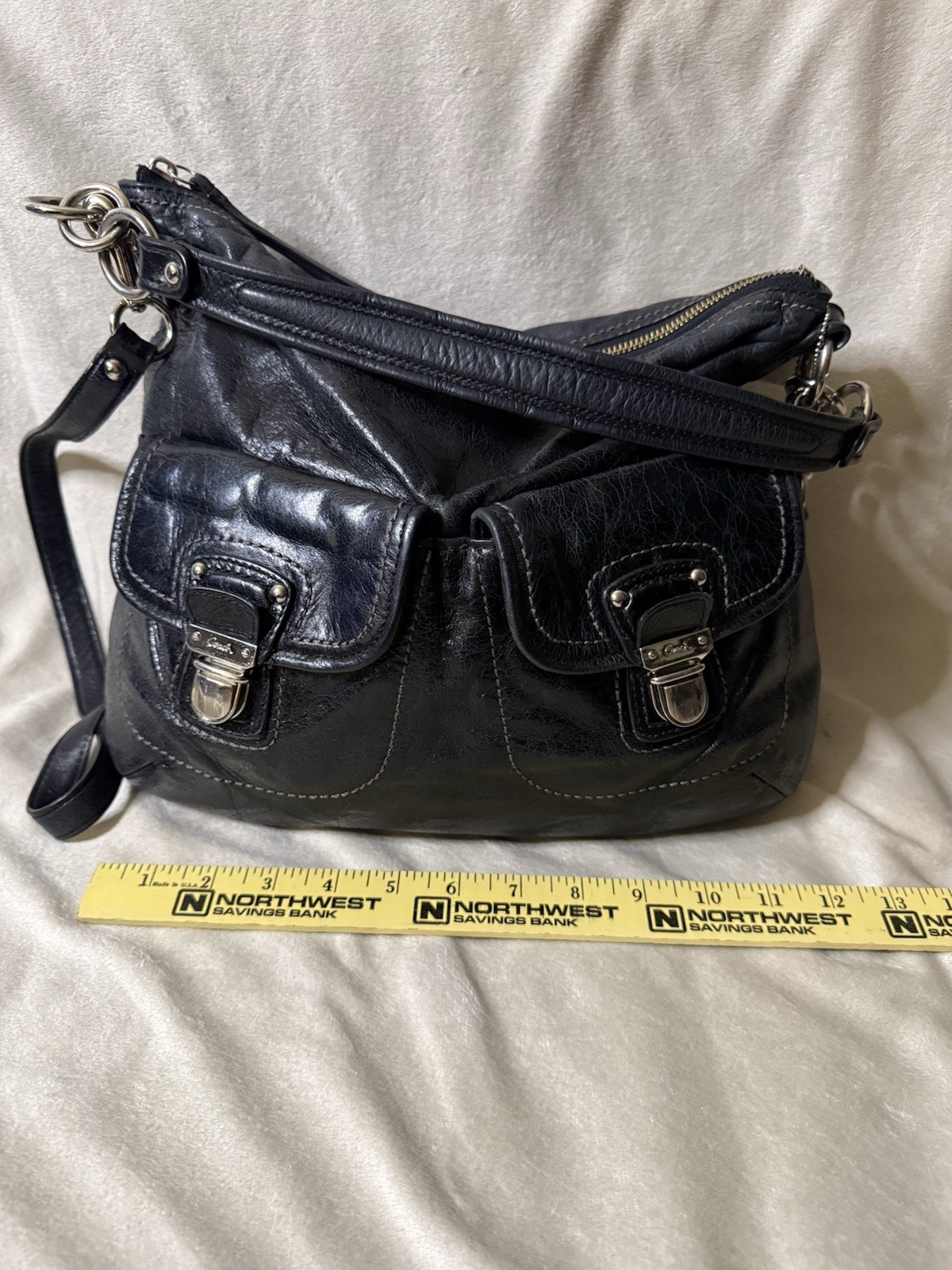 Coach Black Shoulder Bag Turn Lock Zip Top Detachable Strap Pockets Silver