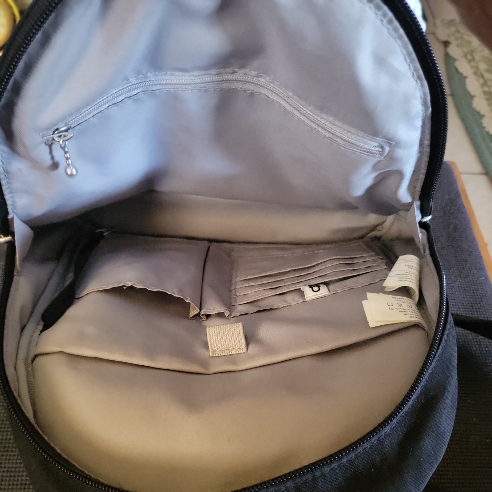 Baggallini Naples Convertible Backpack – RFID, Padded Tablet, Lightweight, Frenc