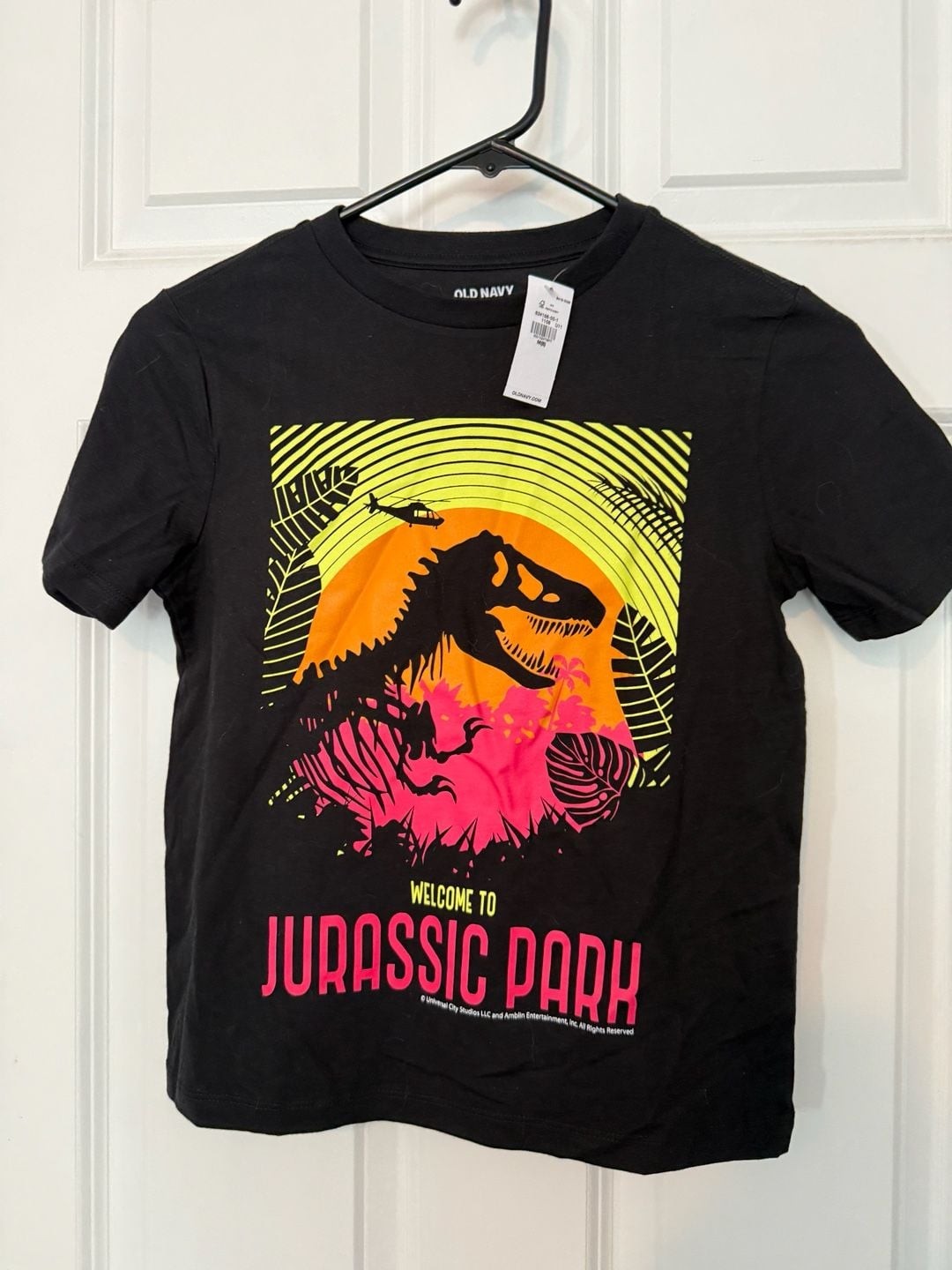 NWT Old Navy Boys Black Jurassic Park Graphic T-Shirt Size M (8)