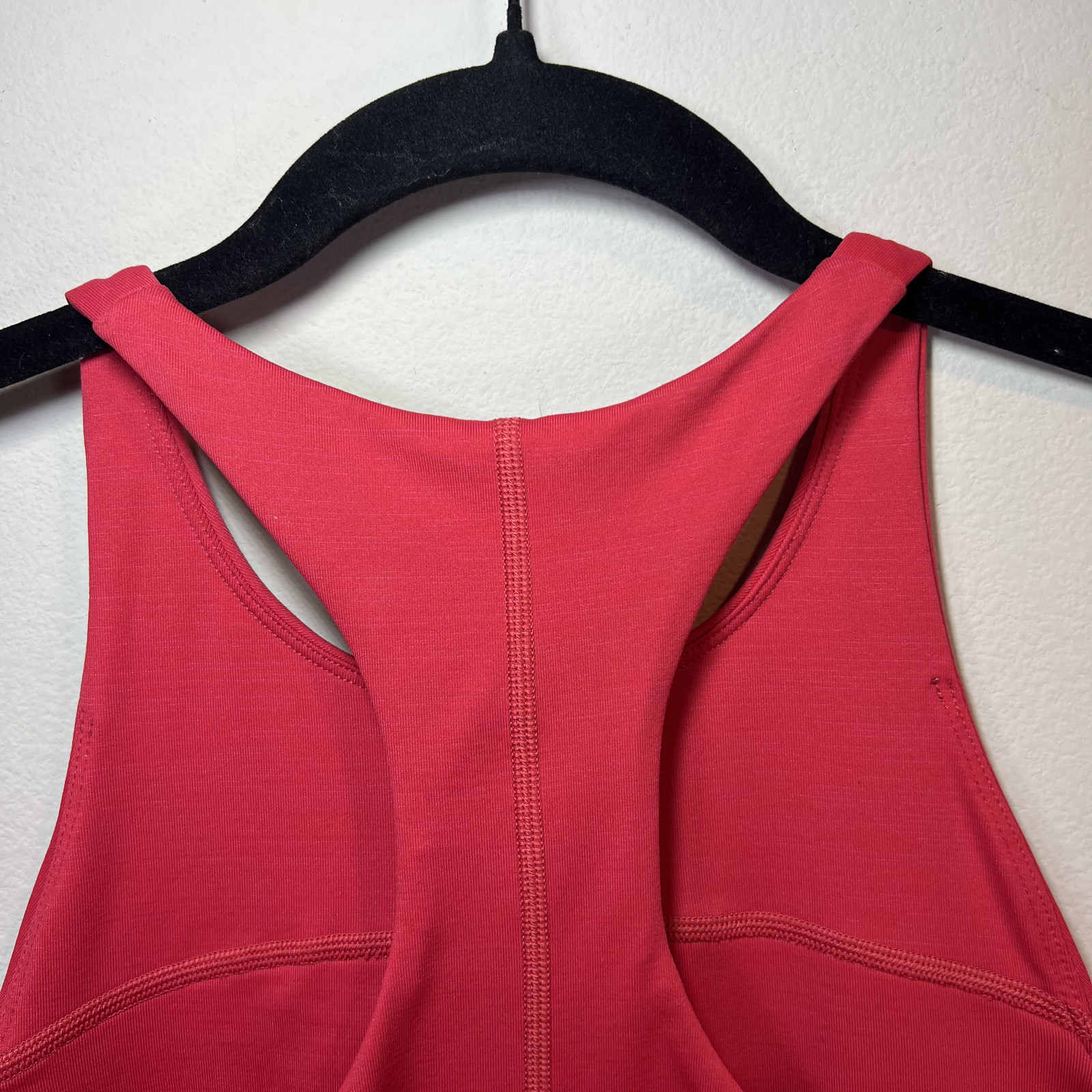 Outdoor Voices Longline Sports Bra Red Cropped Top Lined Gym Yoga Sporty Medium