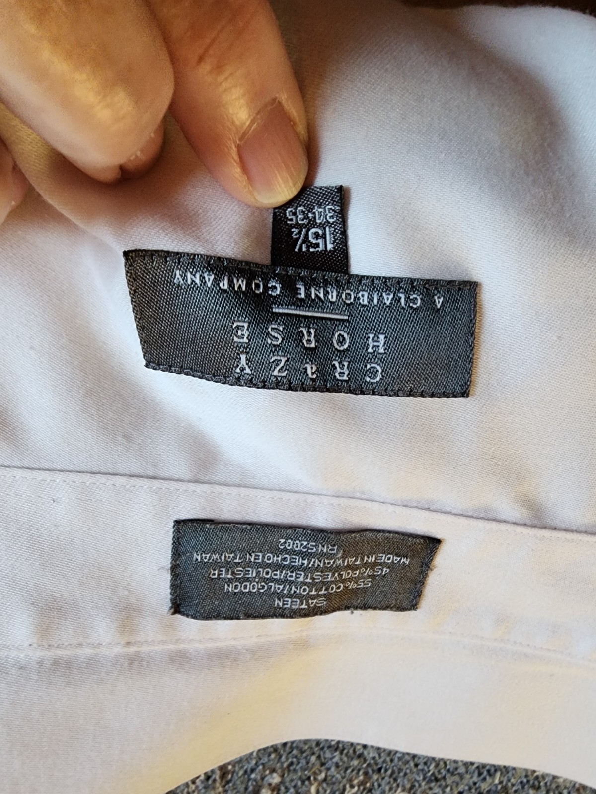 Crazy Horse Men’s White Solid Classic Fit Dress Shirt 15 1/2 34-35 Pockets