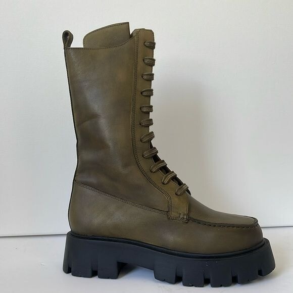 Free People Jones Leather Combat Boots Artichoke Green Women’s Size 9M NIB Chunk