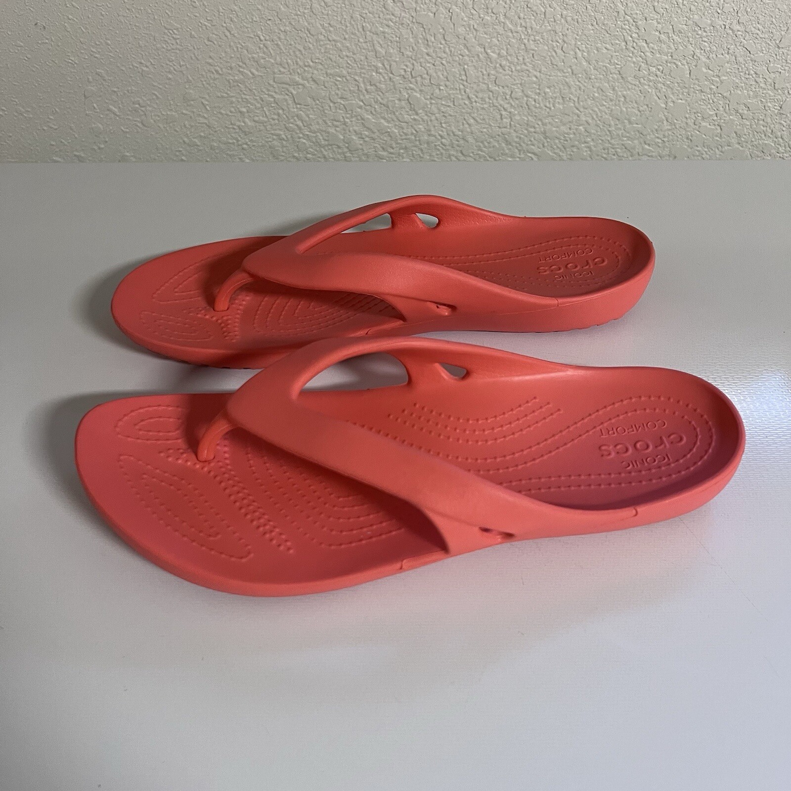 CROCS Kadee II Summer Light Flip Flops
