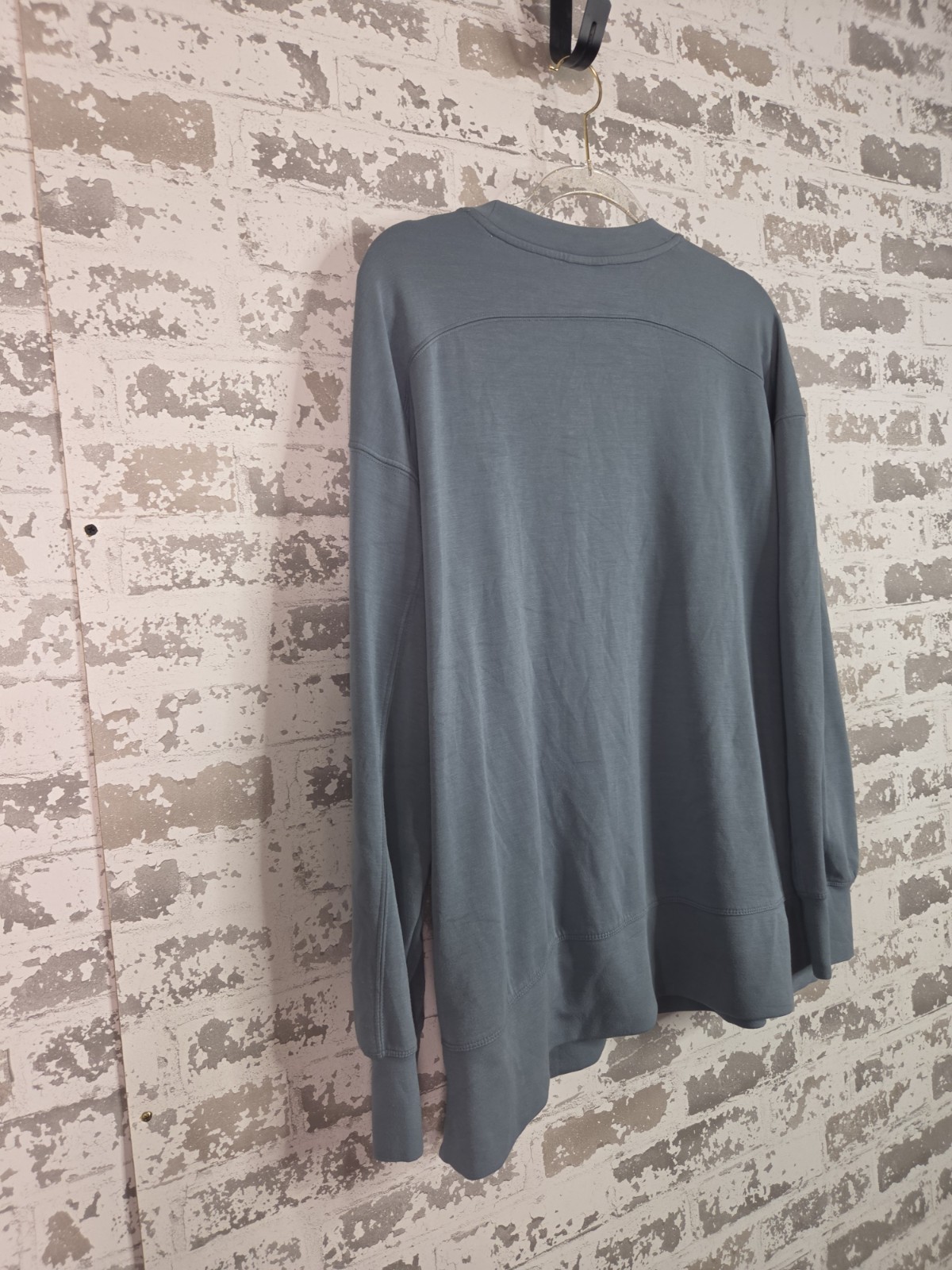 Sage Collective Cozy Soft-Touch Pocket Tunic Size L