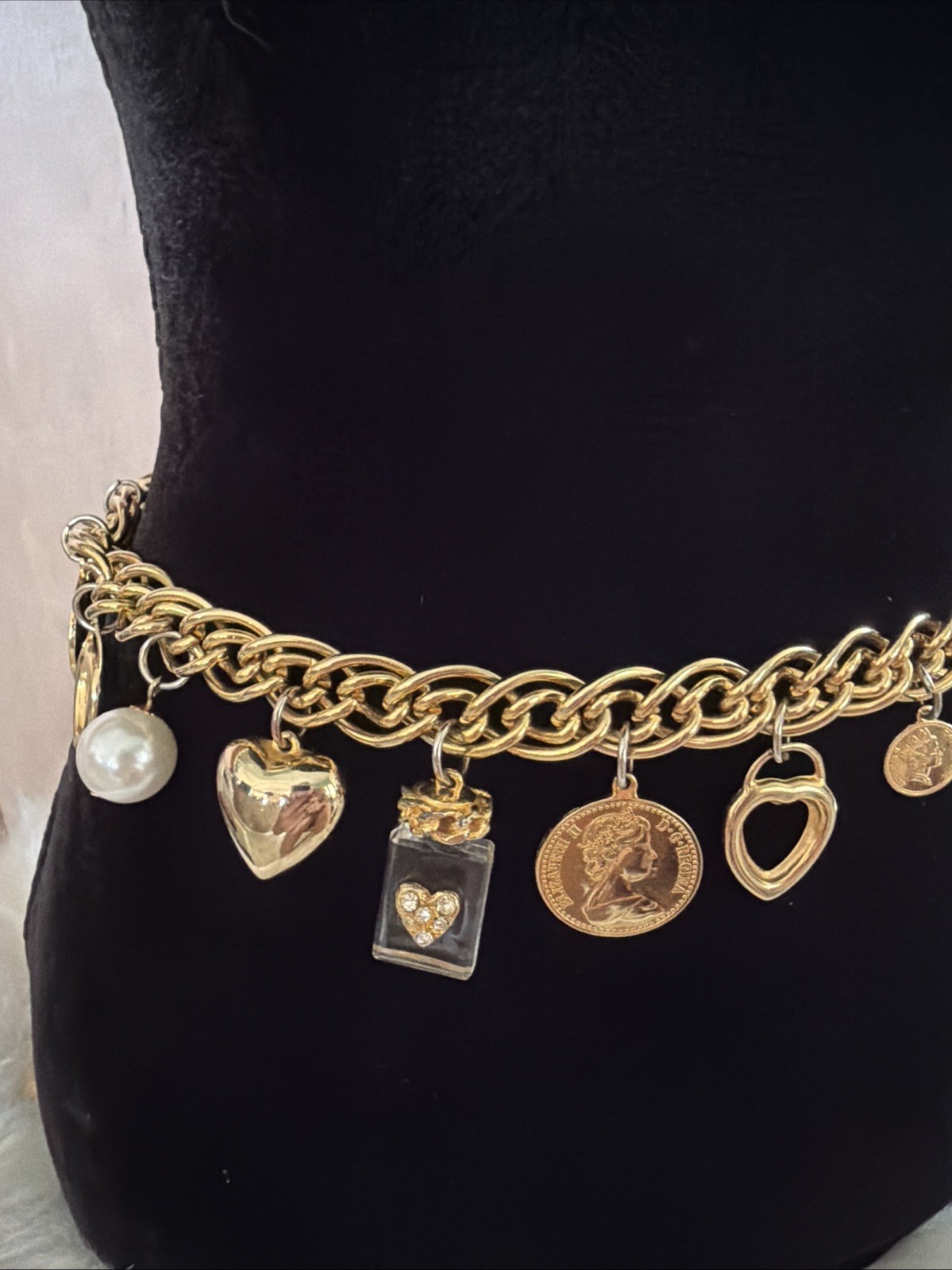 The Limited Vintage 90’s Gold Tone Charm Hearts Coins Perfume Chain Belt