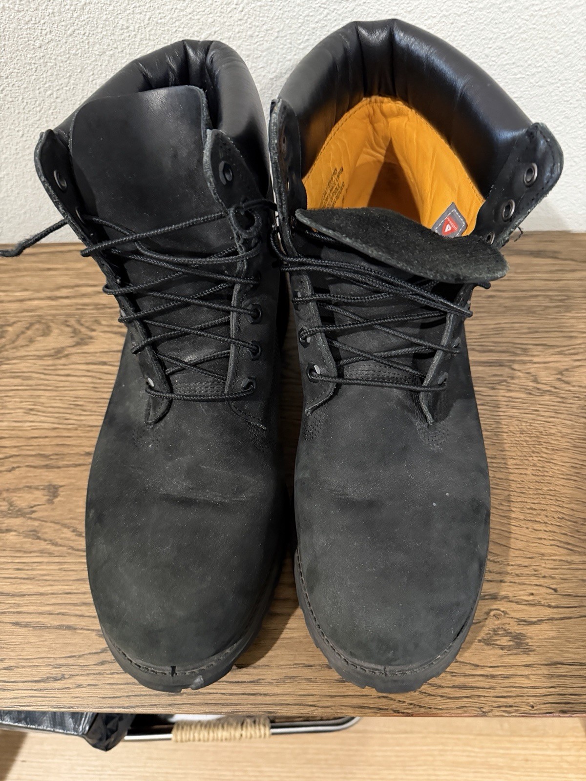 Timberland Men’s 6-Inch Boot 10073 Black Nubuck Size 12m