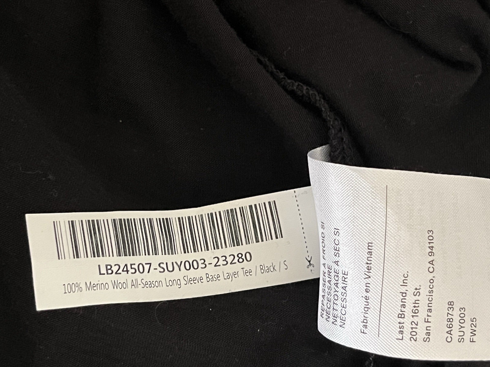 Quince 100% Merino Wool All-Season Long-Sleeved Base Layer Tee Natural Fiber Sm
