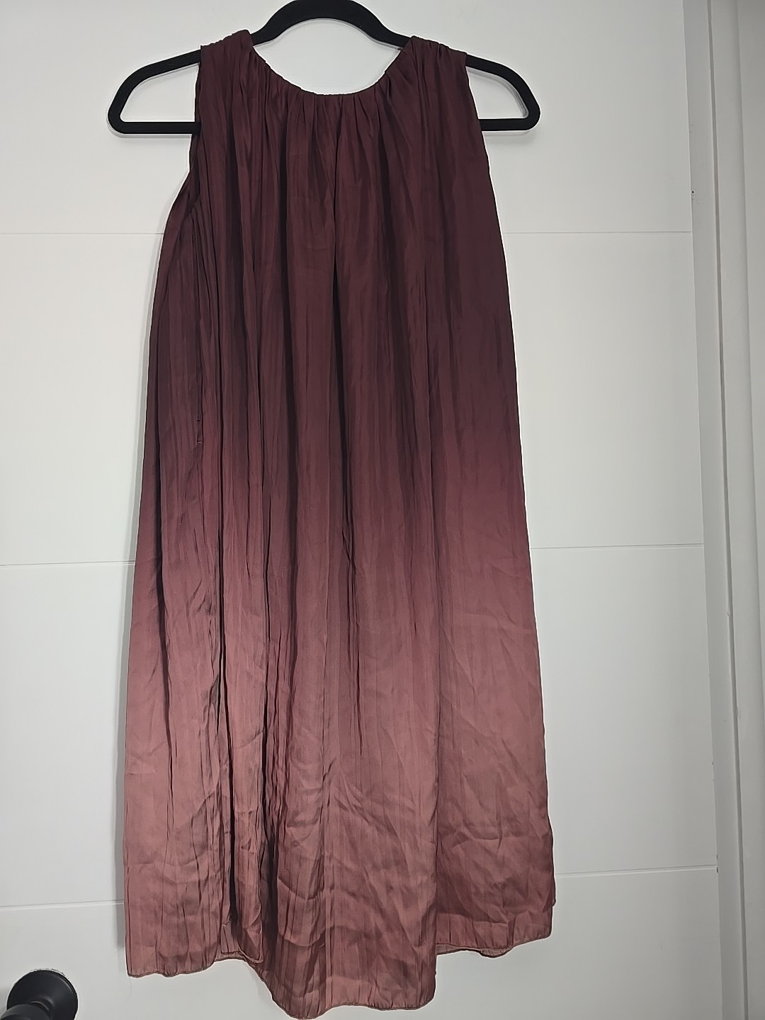 Zara Basic Ombre Plissé Trapeze Dress Sleeveless Burgundy Pink Mini Small READ