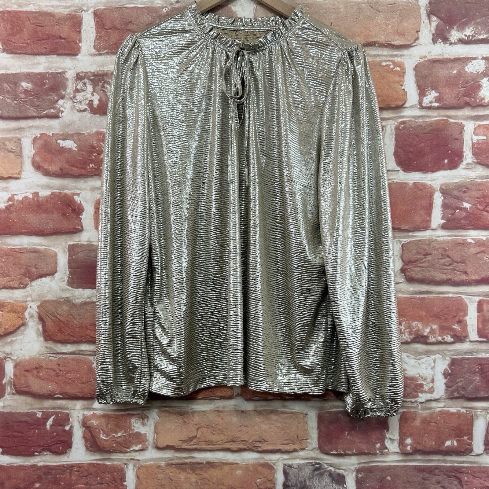 Ann Taylor Loft Womens Large Gold Metallic Ruffle Tie Neck Casual Evening Shirt