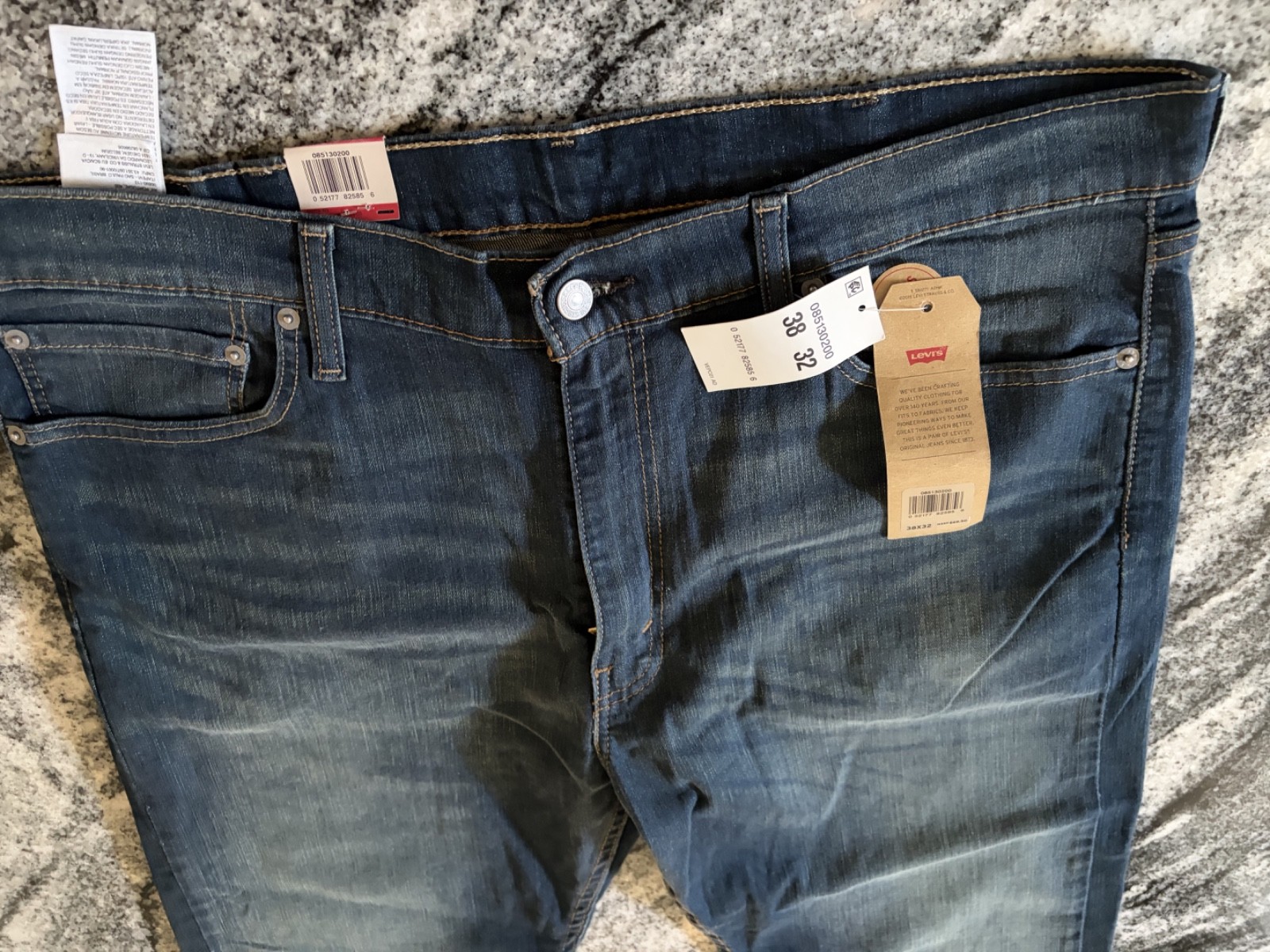NEW WITH TAGS Levi’s 513 Slim Straight Jeans Mens 38×32 Blue Denim Stretch