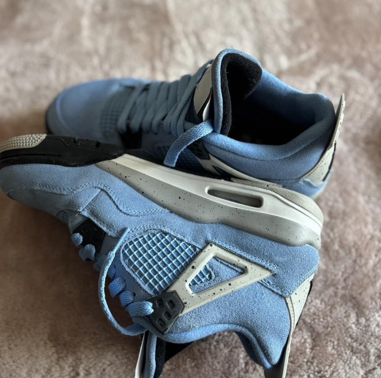 Jordan 4 Retro Blue