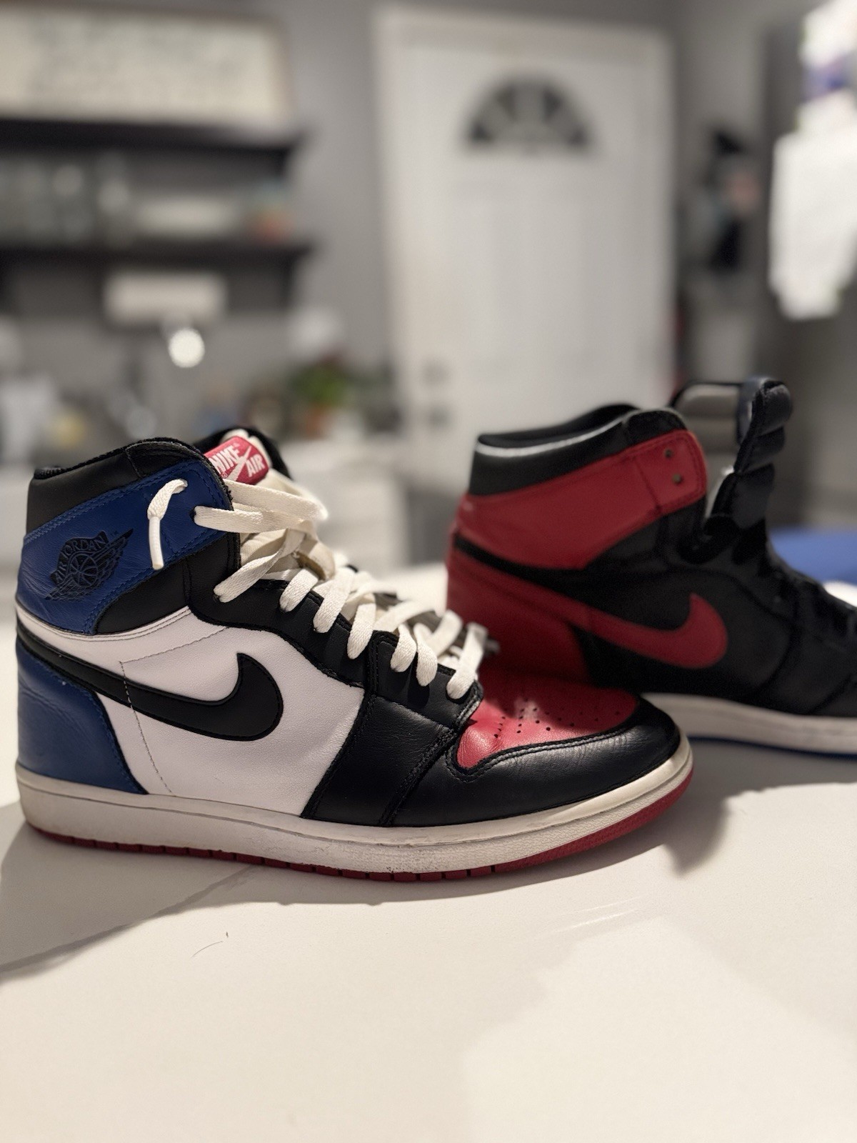 Nike Air Jordan 1 Men’s High Top Leather Colorblock Sneakers Basketball