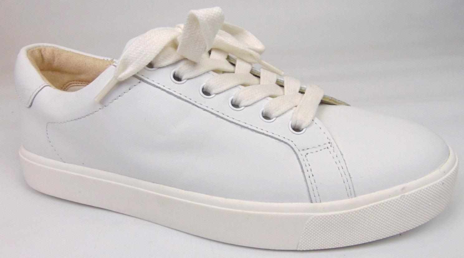NEW! Sam Edelman Ethyl White Leather Low Top Fashion Sneaker Womens Size 8.0 Med