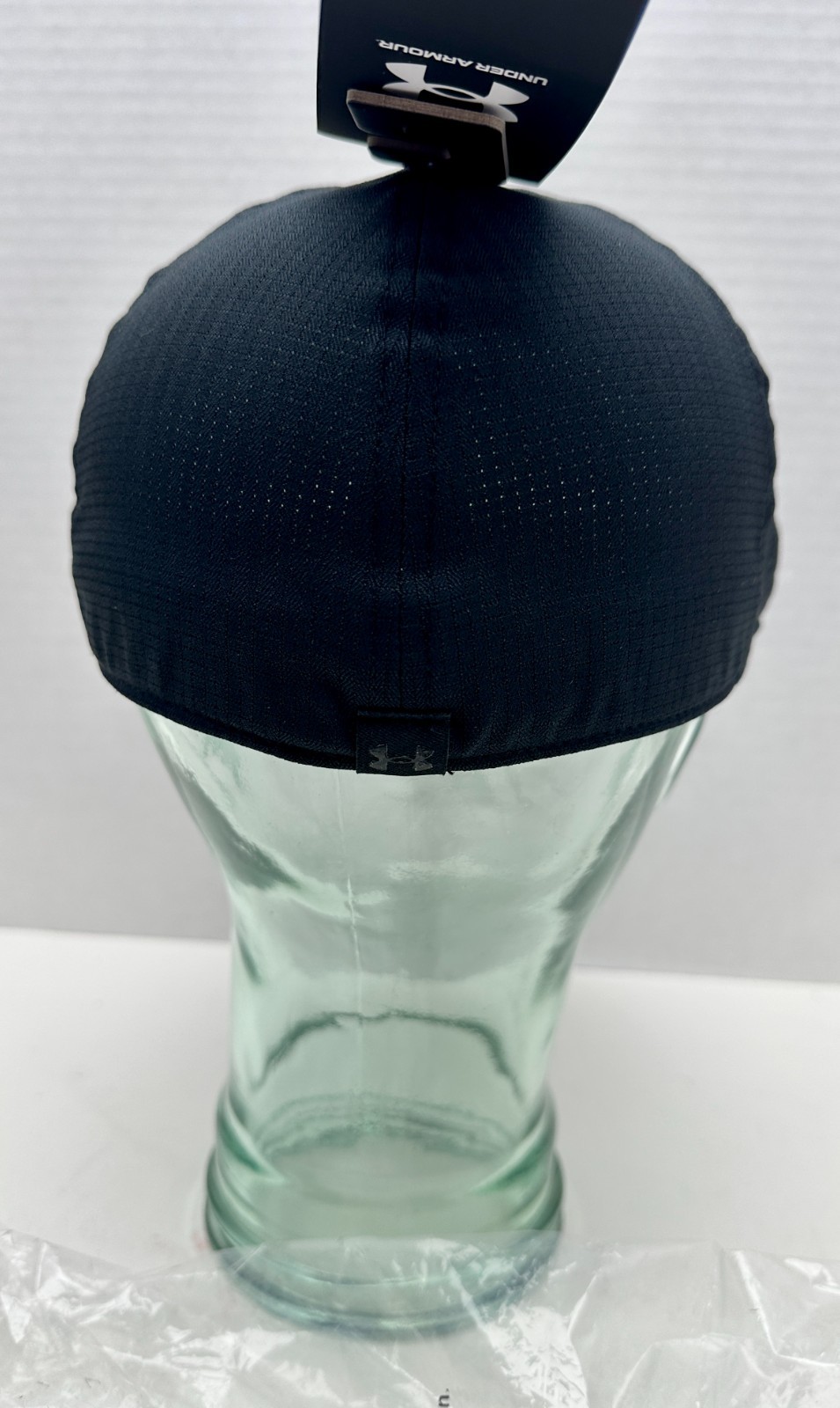 Under Armour 1383438 M/L Men’s Black Baseball Cap Hat Stretch