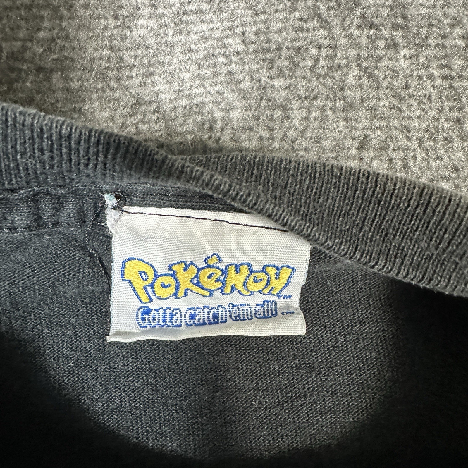 Vintage 1999 Pokemon Charizard Shirt Youth Medium Nintendo Official License Y2K