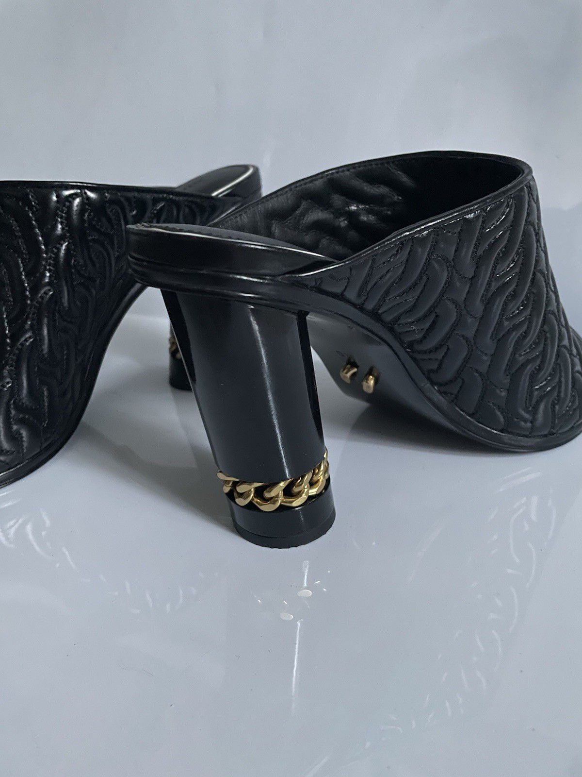 Rebecca Minkoff Black Quilted Leather Chain Open Toe Slip-On Mule Heels 10