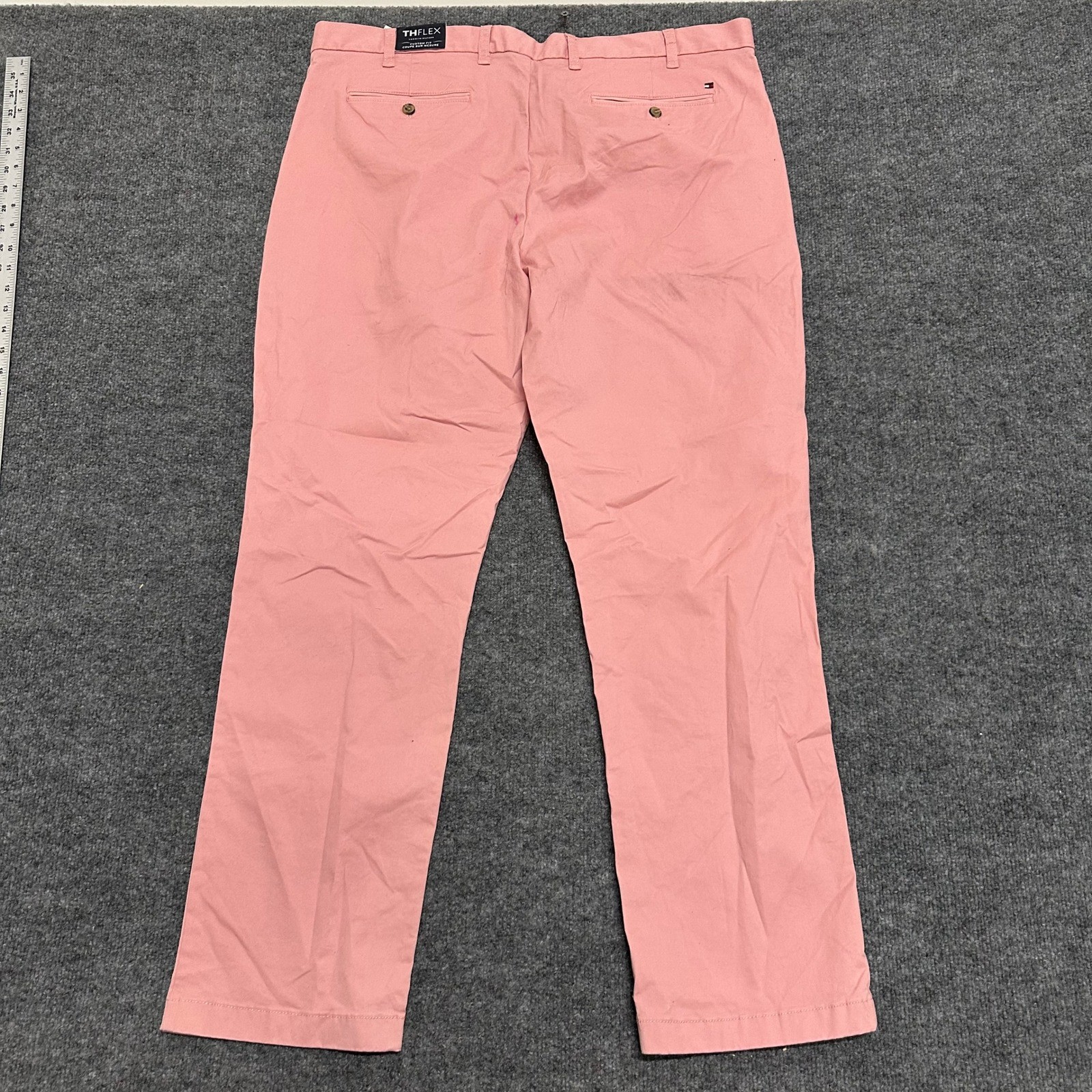 Tommy Hilfiger Chino Pants Mens Size 40/32 Pink THFlex Custom Fit Slim Leg