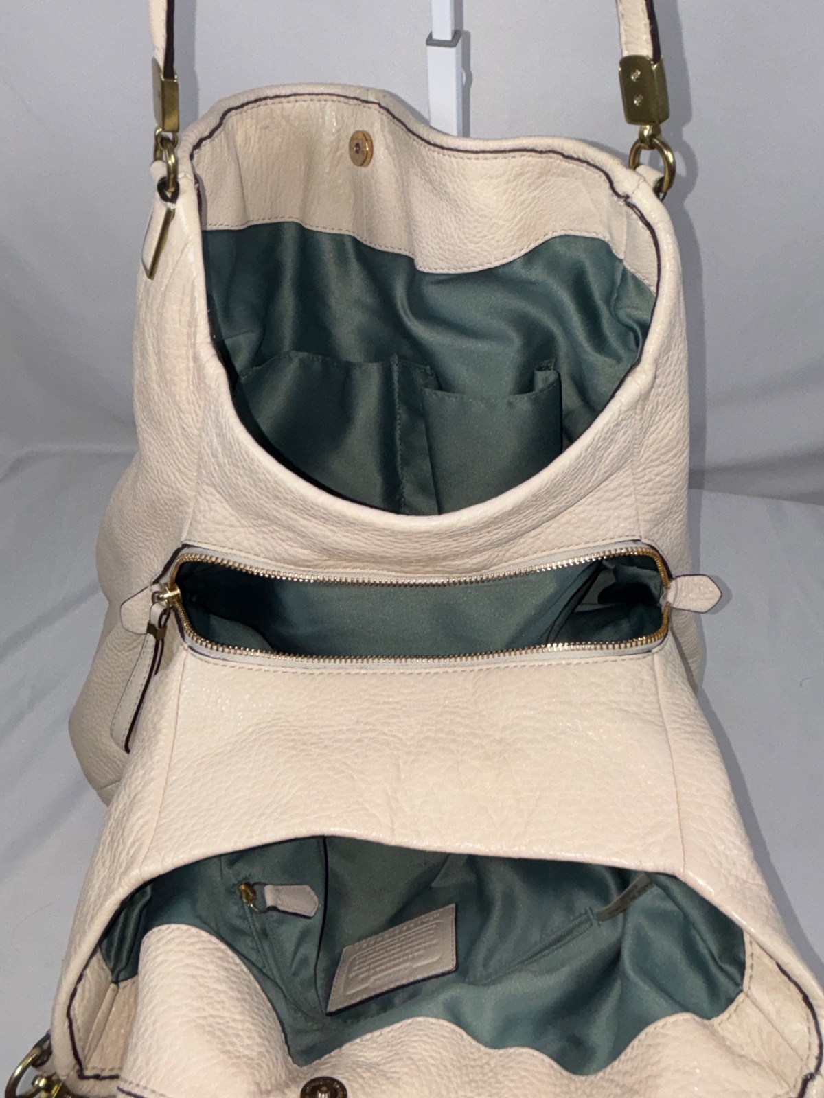 COACH Madison Phoebe 24621 Taupe Pebbled Leather Shoulder Bag