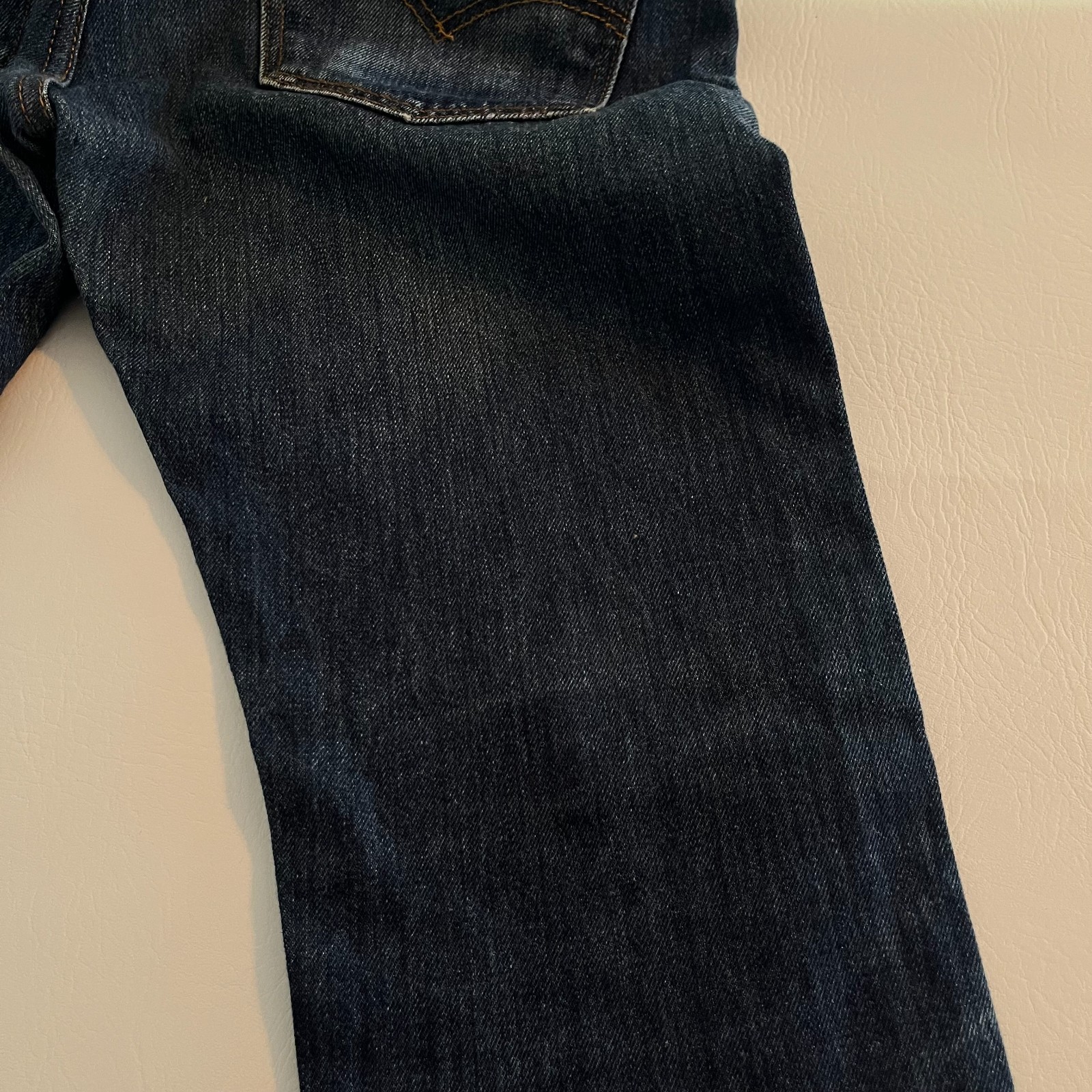 Levi’s Men’s 501 Jeans 31W x30L (Actual 30Wx29L) Button Fly Dark Blue Straight