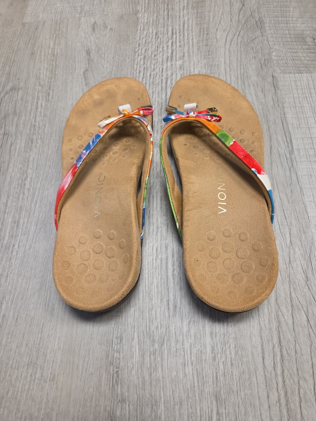 Vionic Bella II Sz 8 Thong Sandals Arch Support Shoe Floral Multi Color Festival