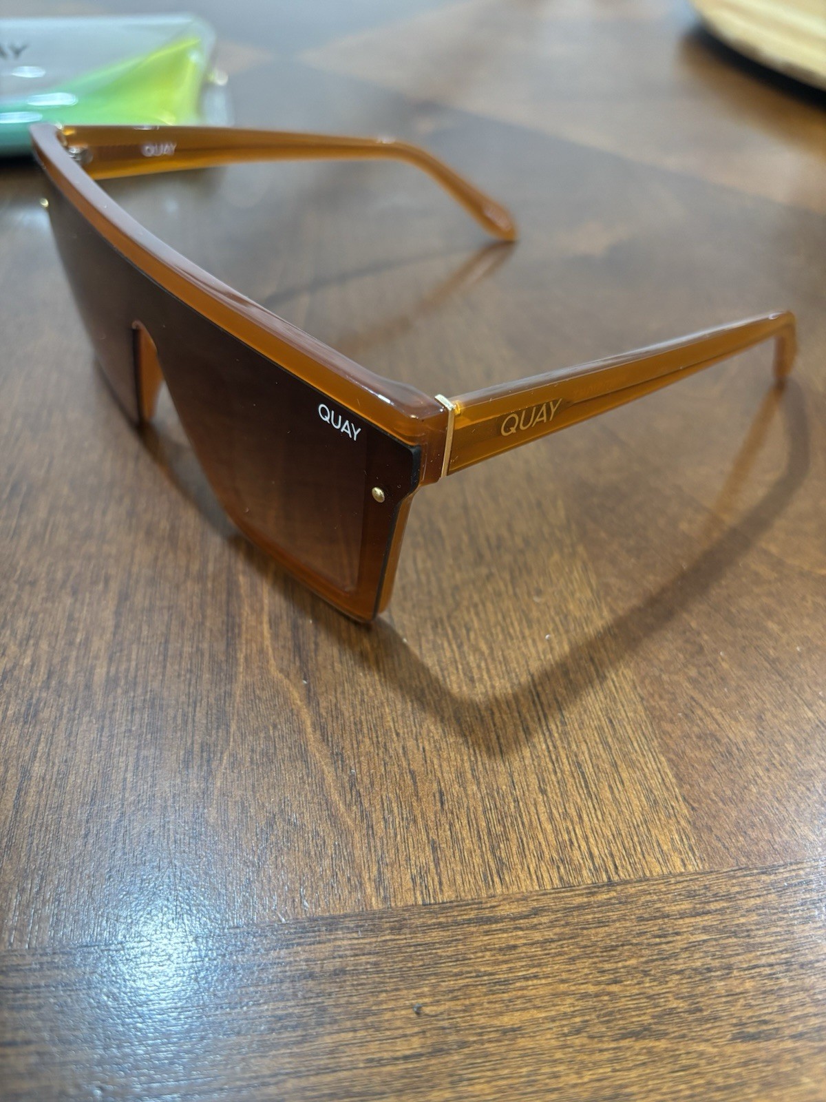 Quay Hindsight Oversized Square Sunglasses Brown Frame/Brown Lens UV400 125mm