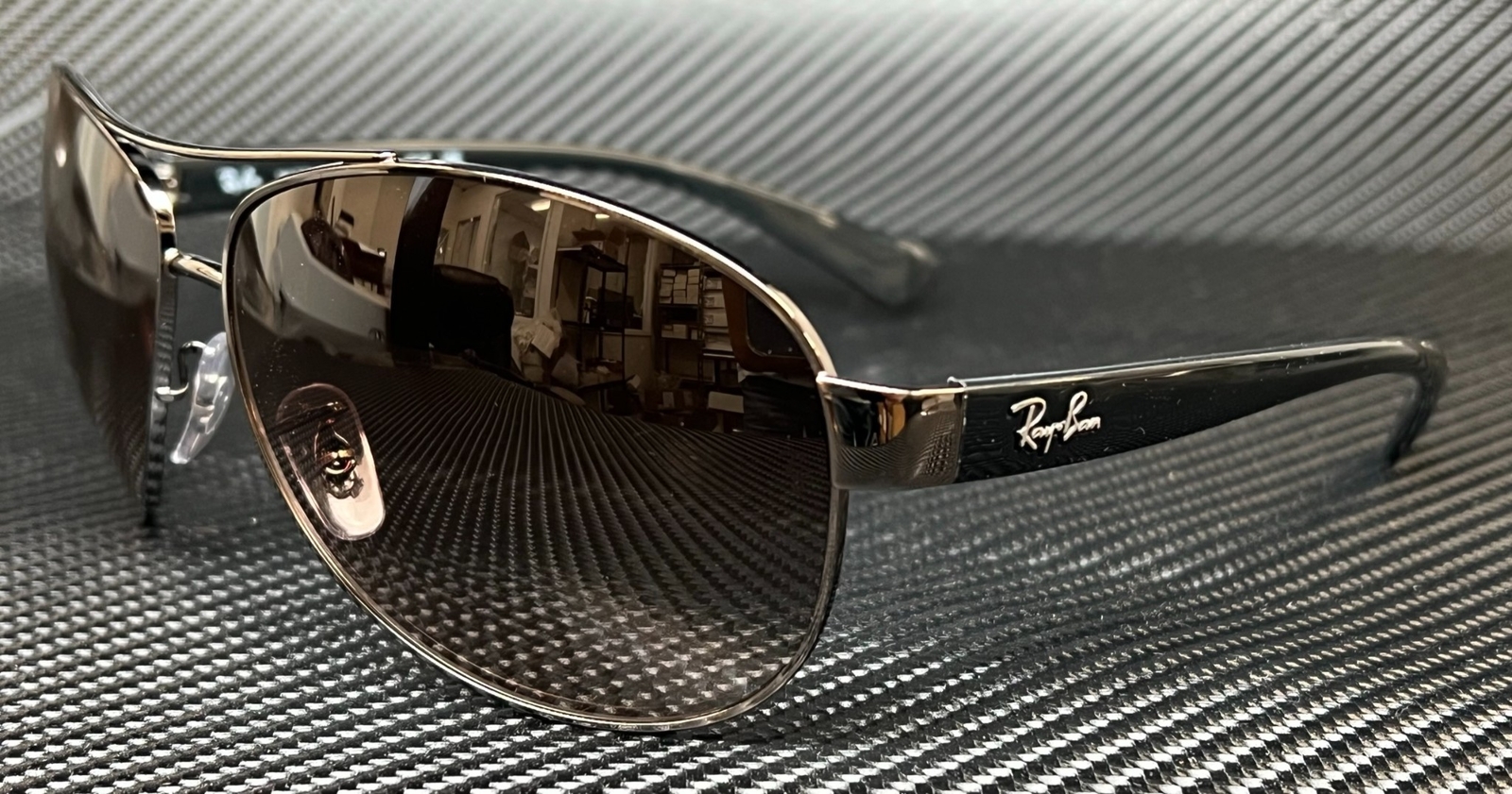 RAY BAN RB3386 004 13 Gunmetal Pilot Men’s 67 mm Sunglasses