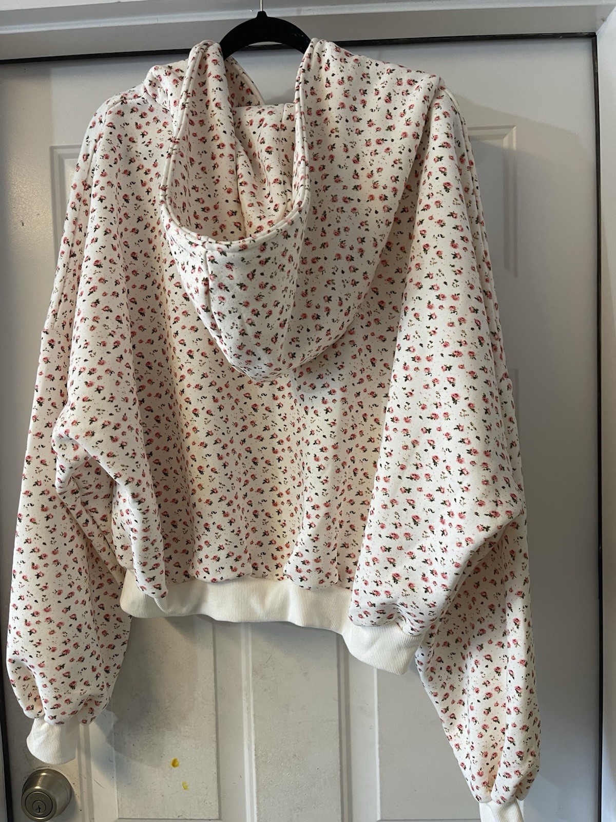 Blogilates Marshmallow Full Zip Hooded Sweatshirt cream Floral size S ￼￼
