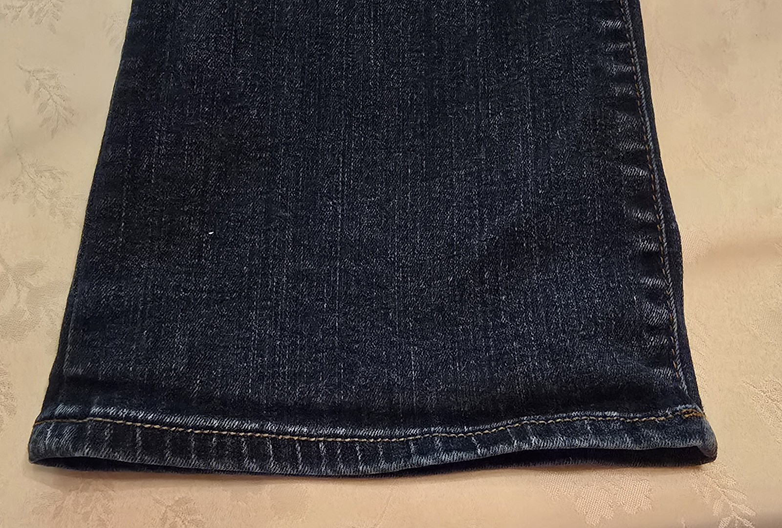 KUT from the Kloth Women’s Bootcut Dark Wash Blue Stretch Jeans 10P Petite