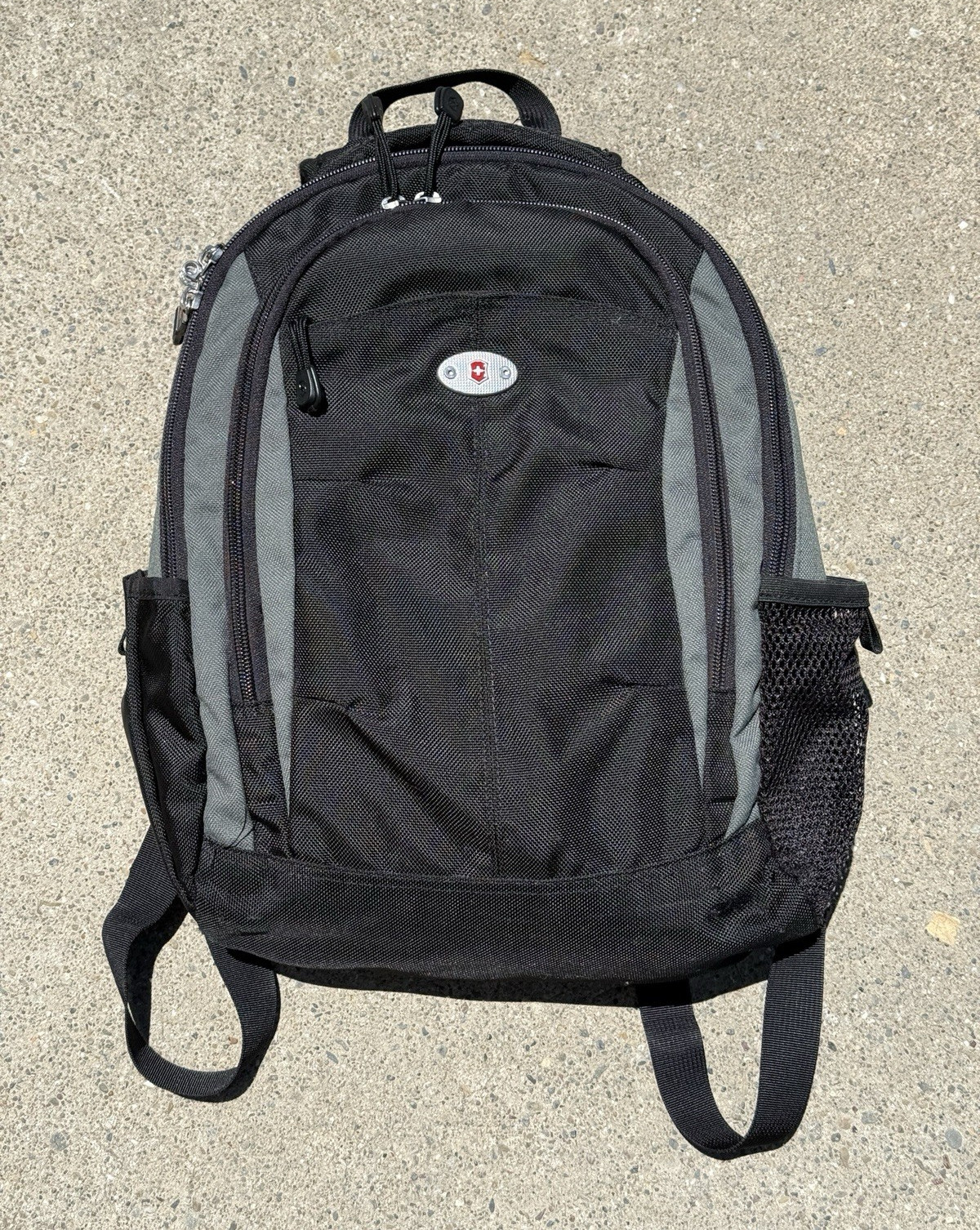 Victorinox Black/Gray Solid Backpack Daypack Zip Closure w/ Outer Pockets