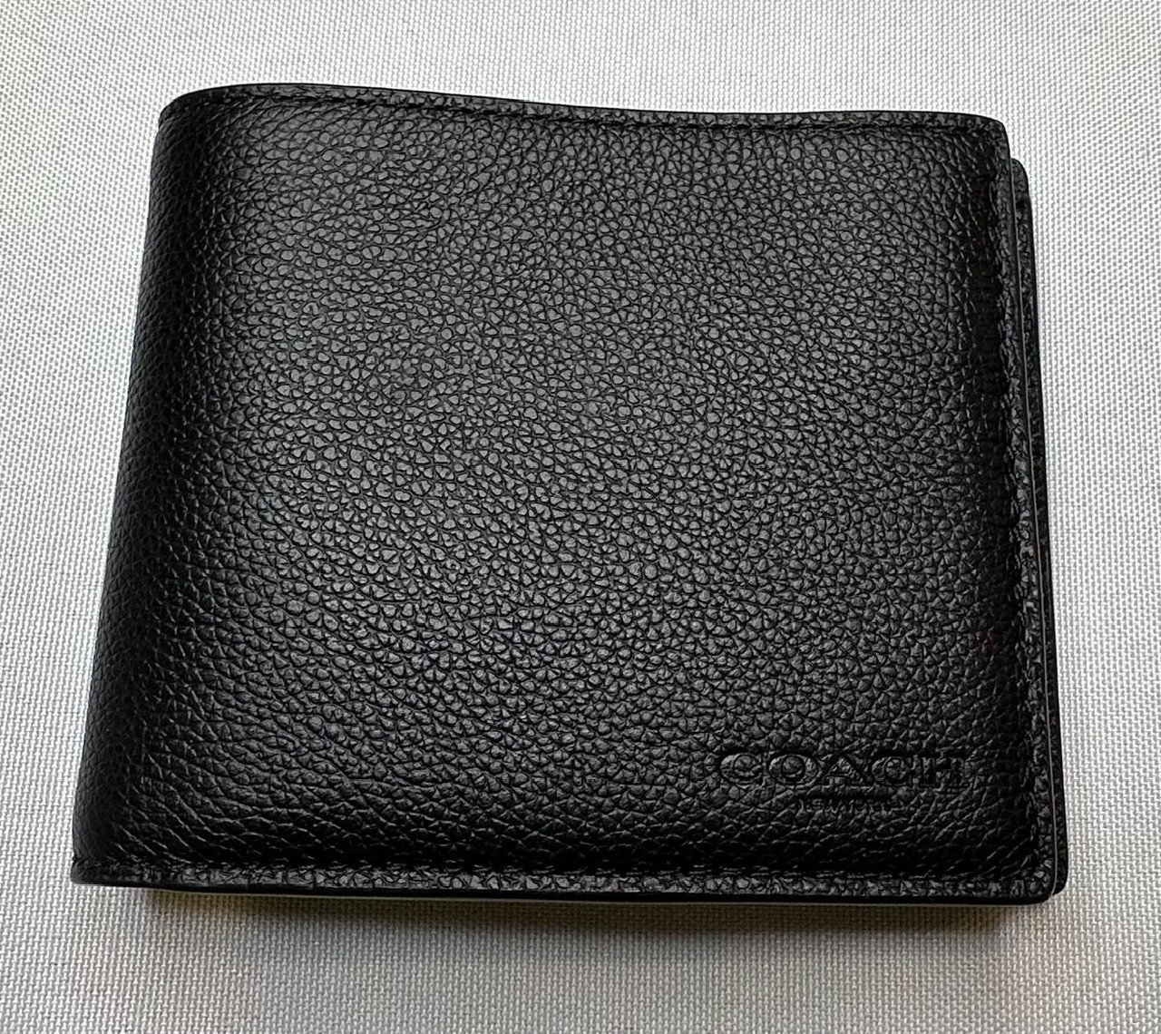 Coach F59112 Compact ID 3-in-1 Wallet in Crossgrain Leather – Black