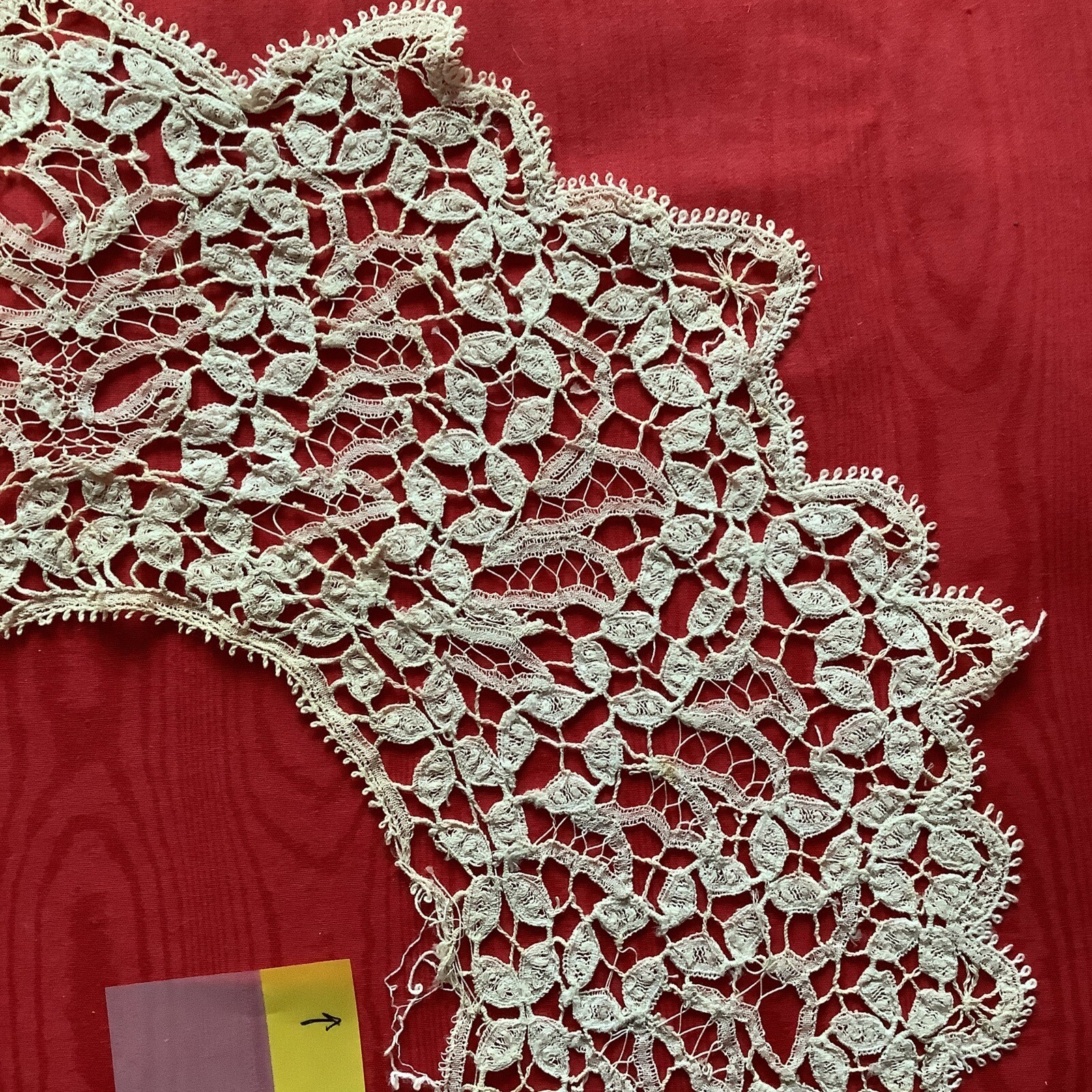 Antique Crochet/Tatted Collar in ECRU