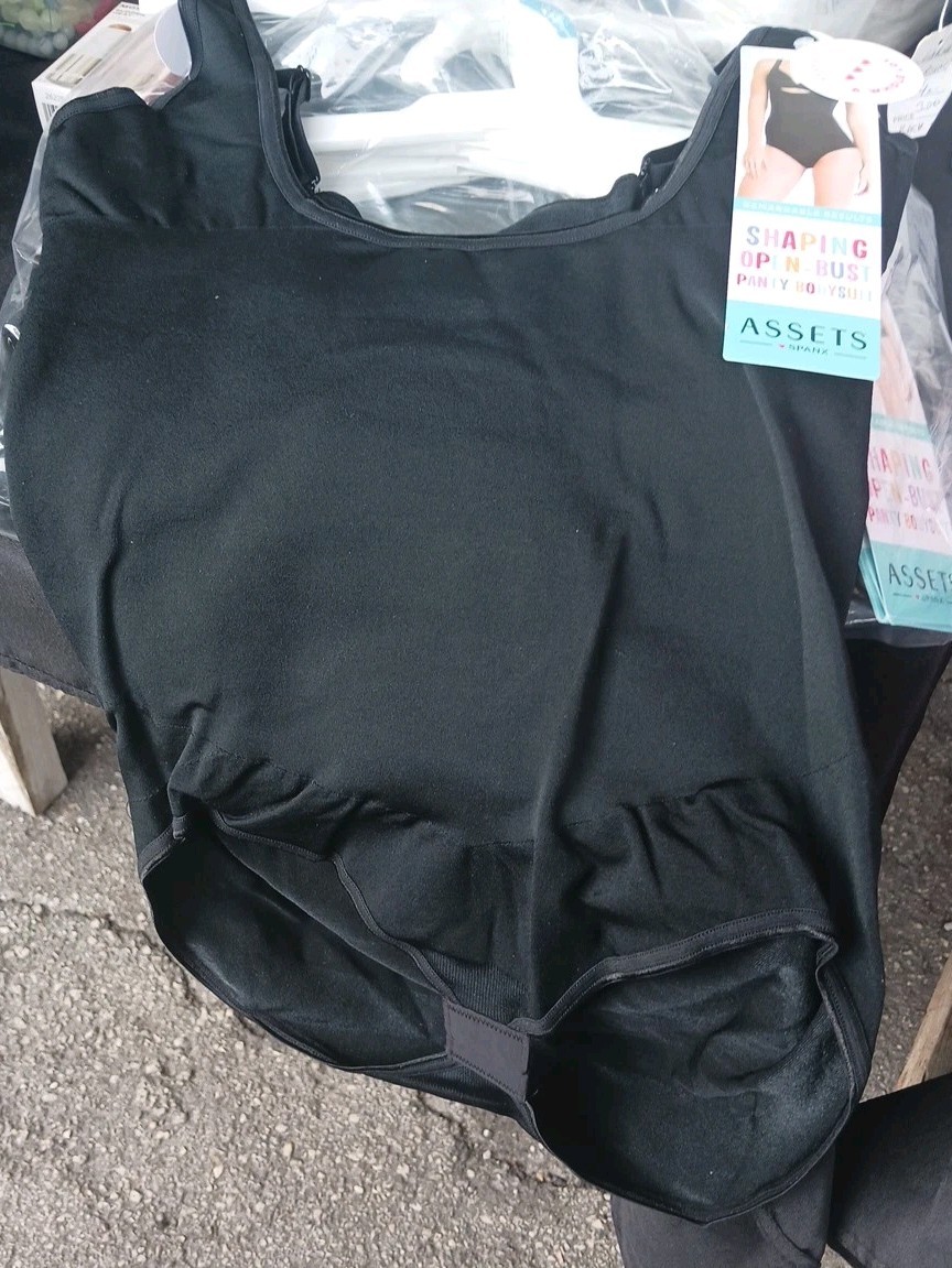 Assets by Spanx sz 2X Black #10247R Shaping Open Bust Panty Bodysuit Shapewear