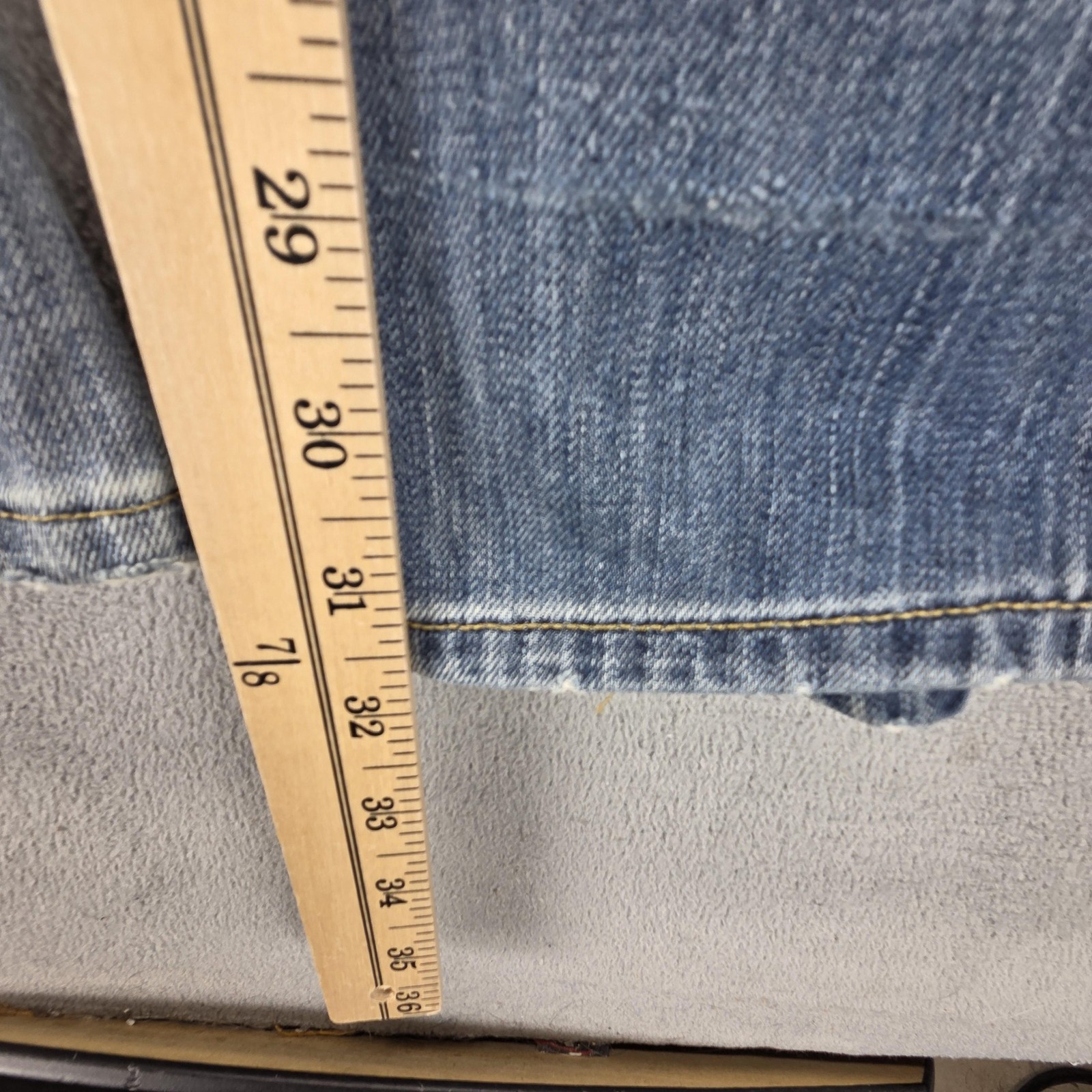 Vintage Levis Engineered Jeans Mens 29×32 Blue Twisted Medium Wash