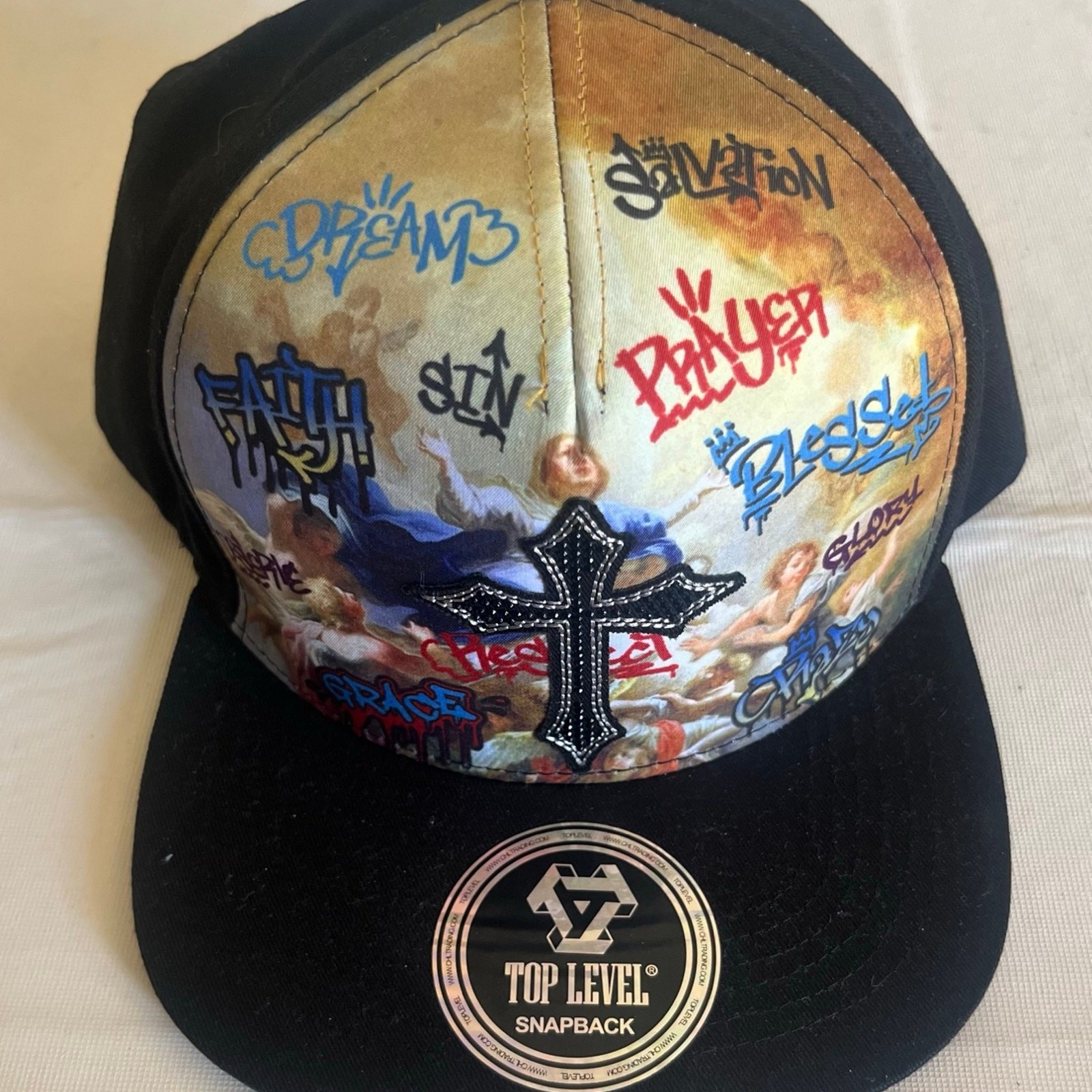 Streetwear meets Luxury! Top Level Brand graffiti Snapback