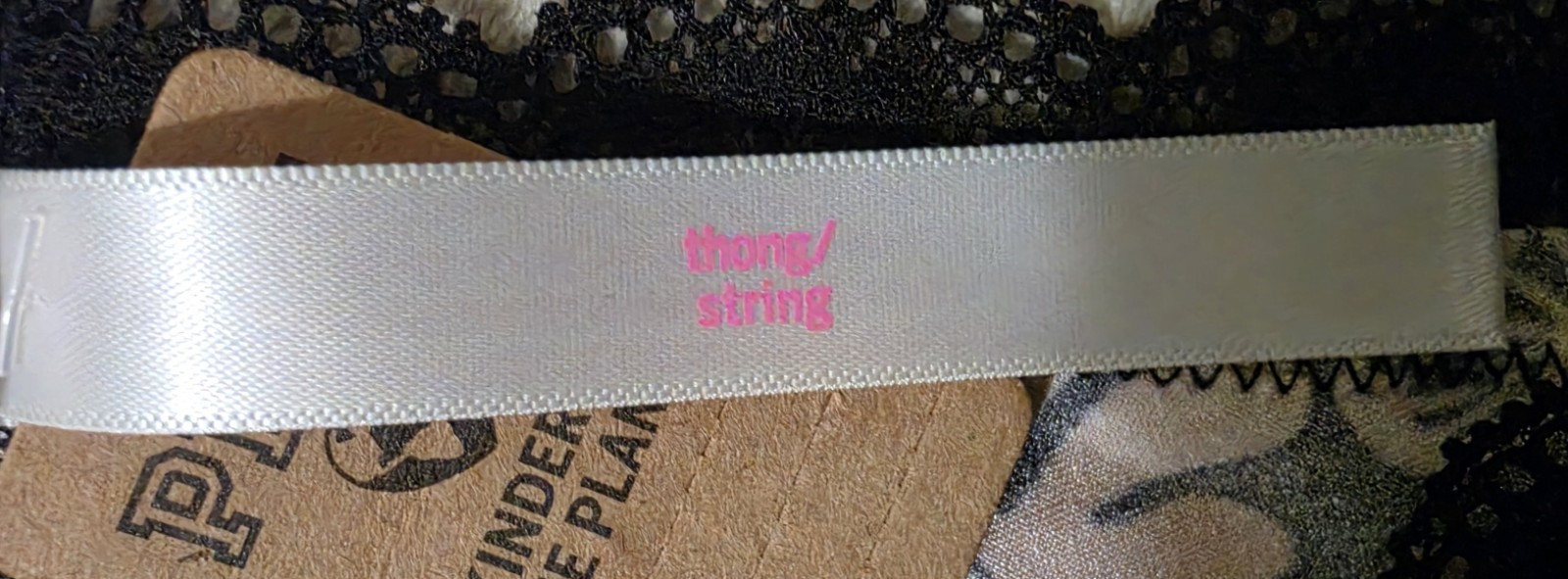 NWT Victoria’s Secret PINK No Show Thong Size:Small