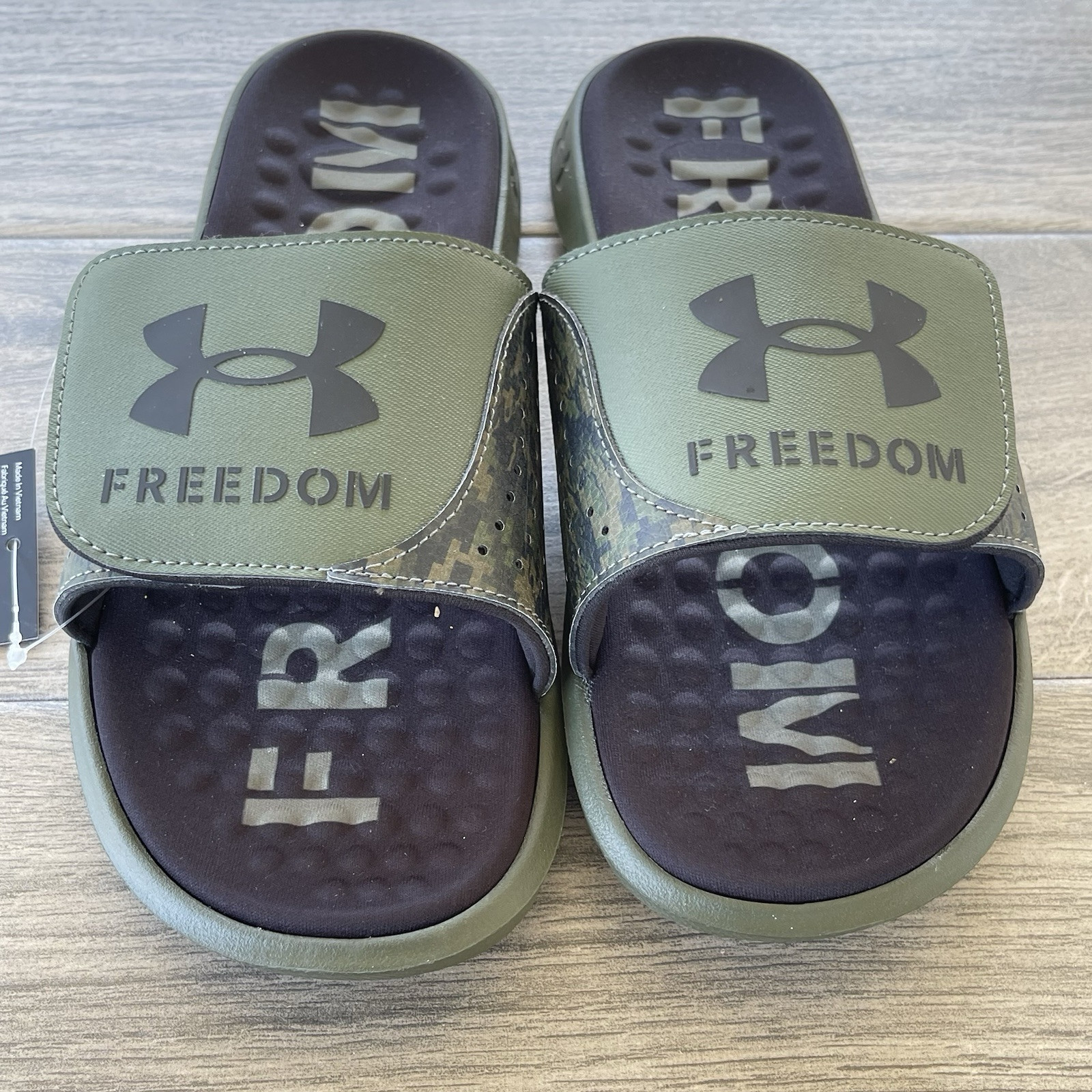 Under Armour UA Ignite Pro Slides Men 8.0 Green Camo Freedom Sandal 3026152 NEW