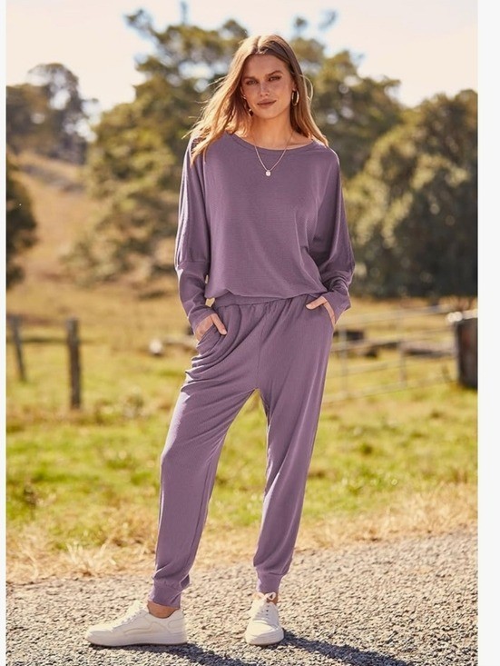 Pretty Garden Ribbed Two-Piece Loungewear Set in Lavender